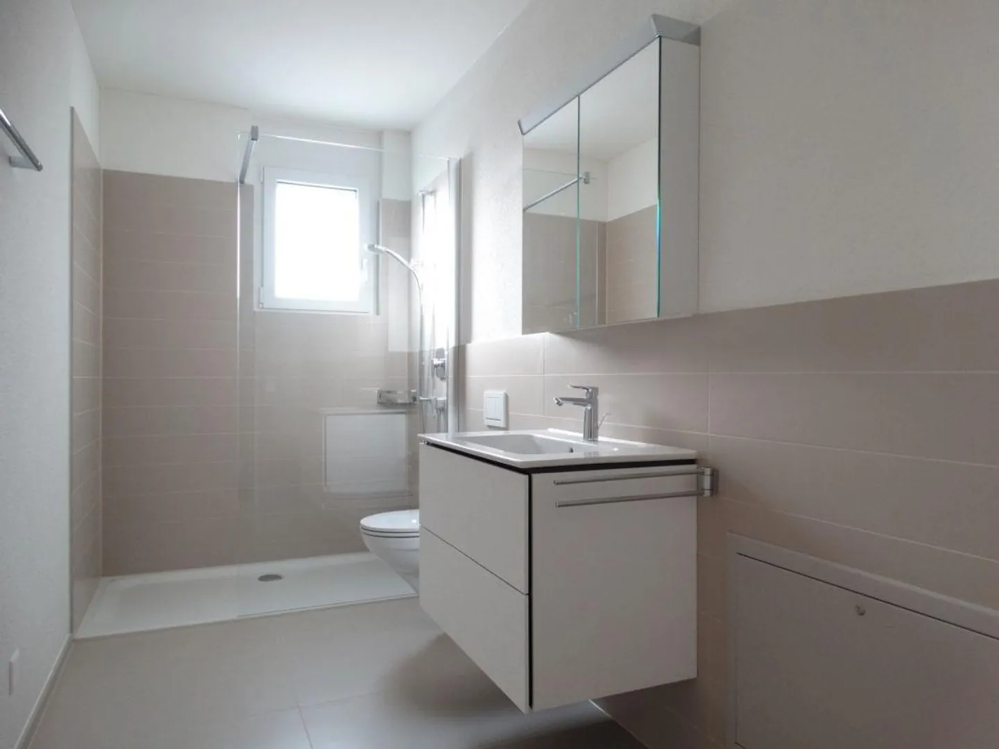 2.5-Zimmerwohnung - Wohnen mit traumhafter Bergsicht - Foto 3 von 6