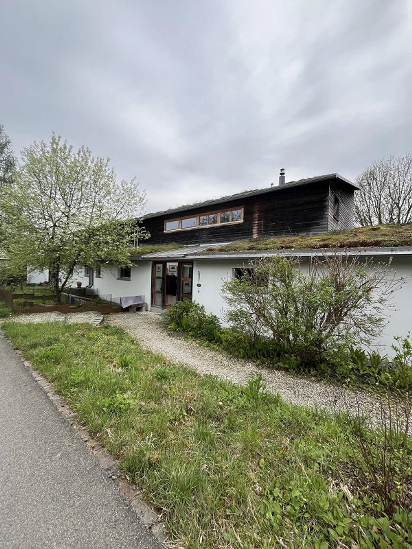 Semi-Detached Family House in Idyllic Location - Photo 1 of 11