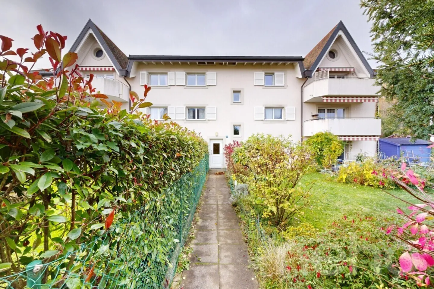 Duplex Ultimo Piano a Lonay - Piccola Proprietà di Prestigio - Foto 1 di 13