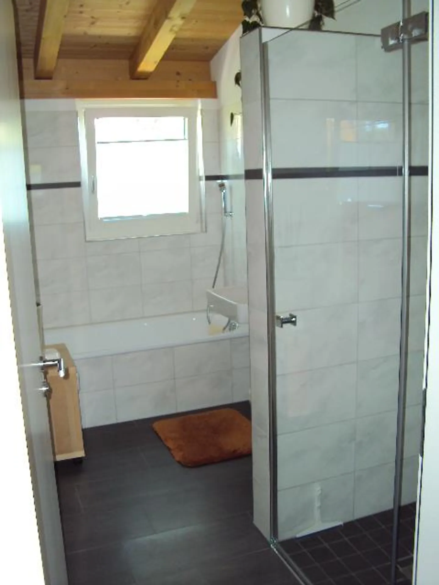 bellissimo appartamento mansardato - Foto 8 di 10