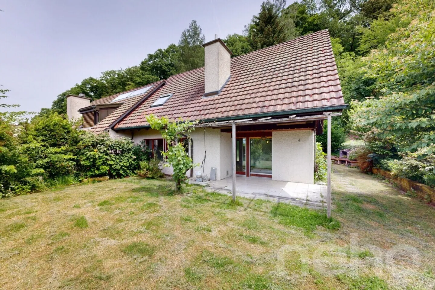 Charmantes Einfamilienhaus mit Garten - Foto 1 von 12