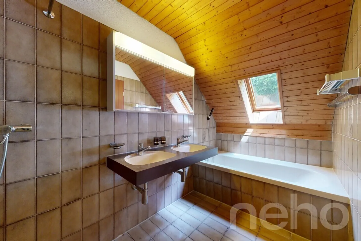 Charmantes Einfamilienhaus mit Garten - Foto 10 von 12