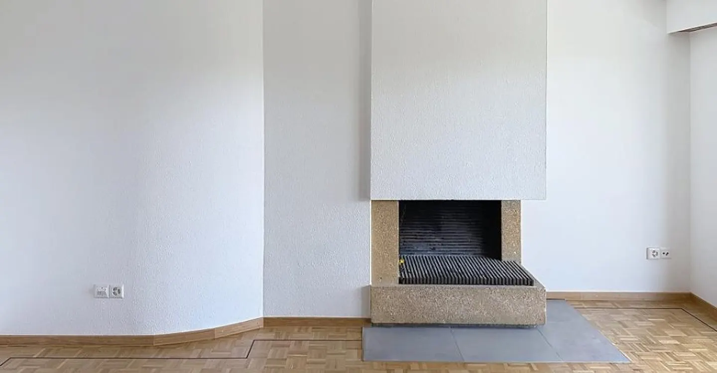 Renovated Apartment in Mont-sur-Rolle - Photo 5 of 9