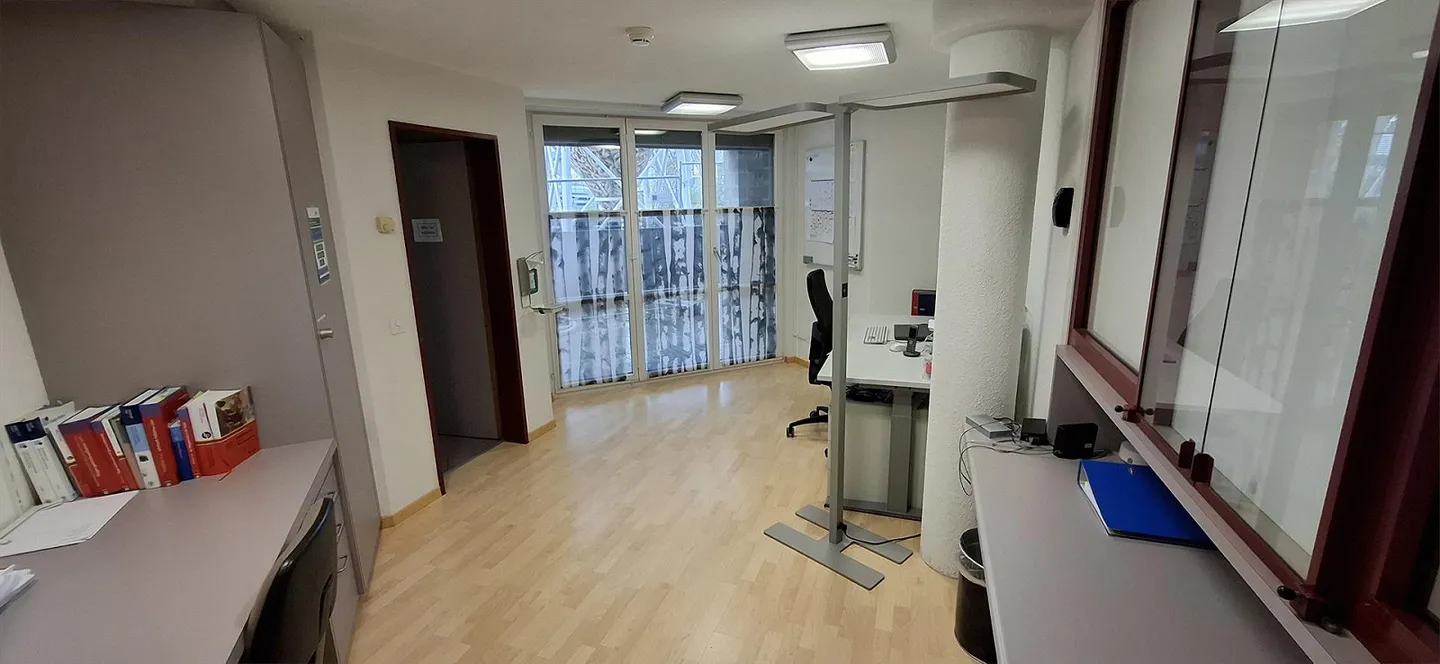 Office spaces in the center of Kreuzlingen - Photo 11 of 17