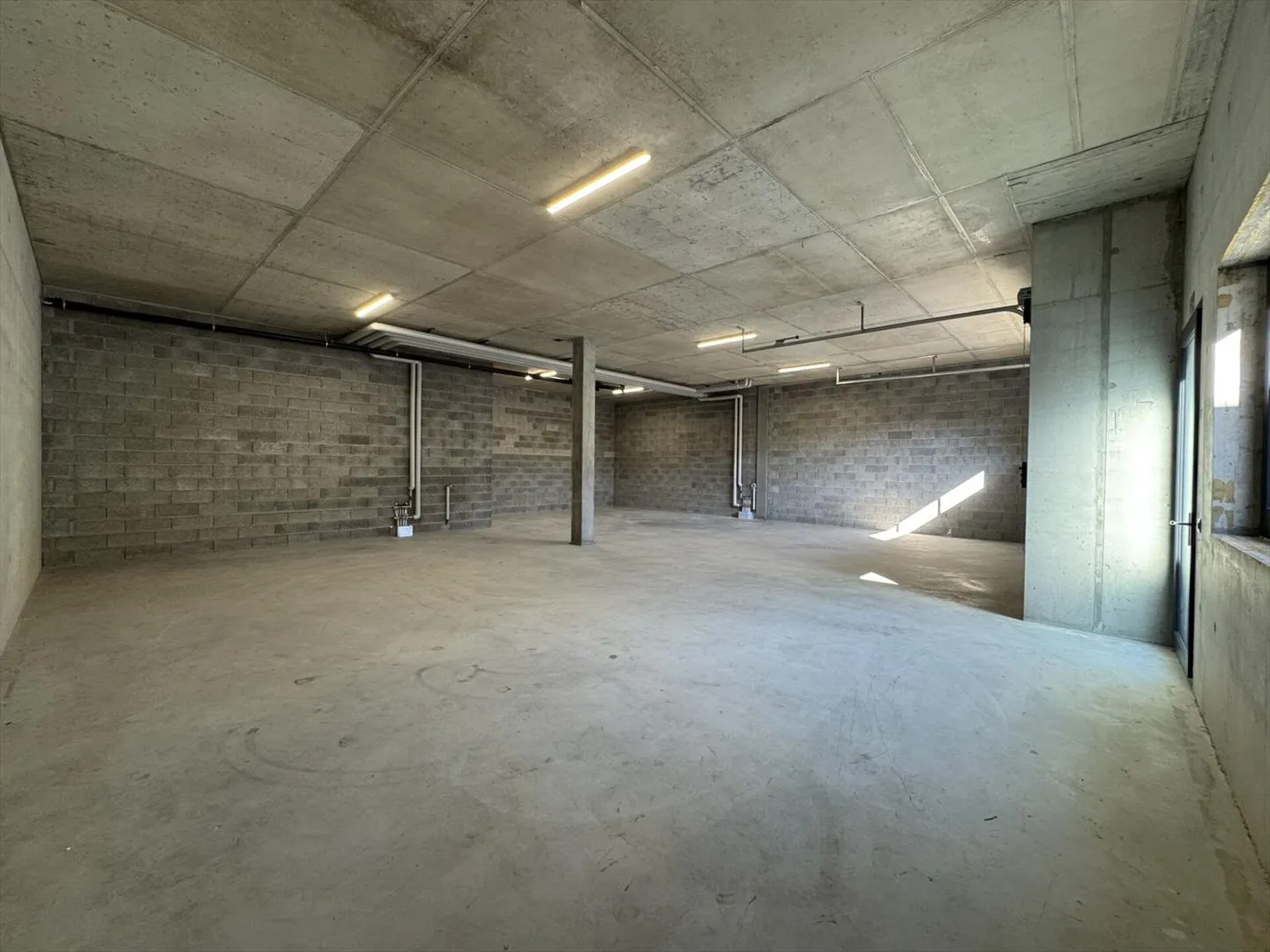 Laboratorio/magazzino di quasi 170 m2! - Foto 7 di 9