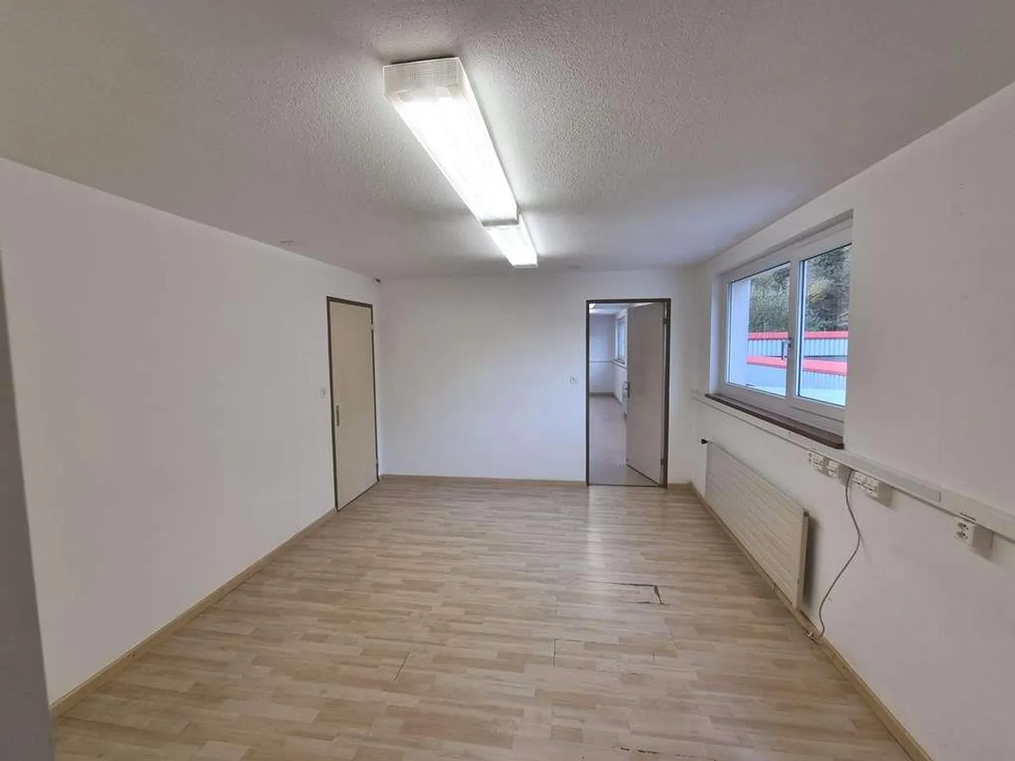 Gewerbe- oder Lagerräume an ländlicher Lage - Foto 6 von 7