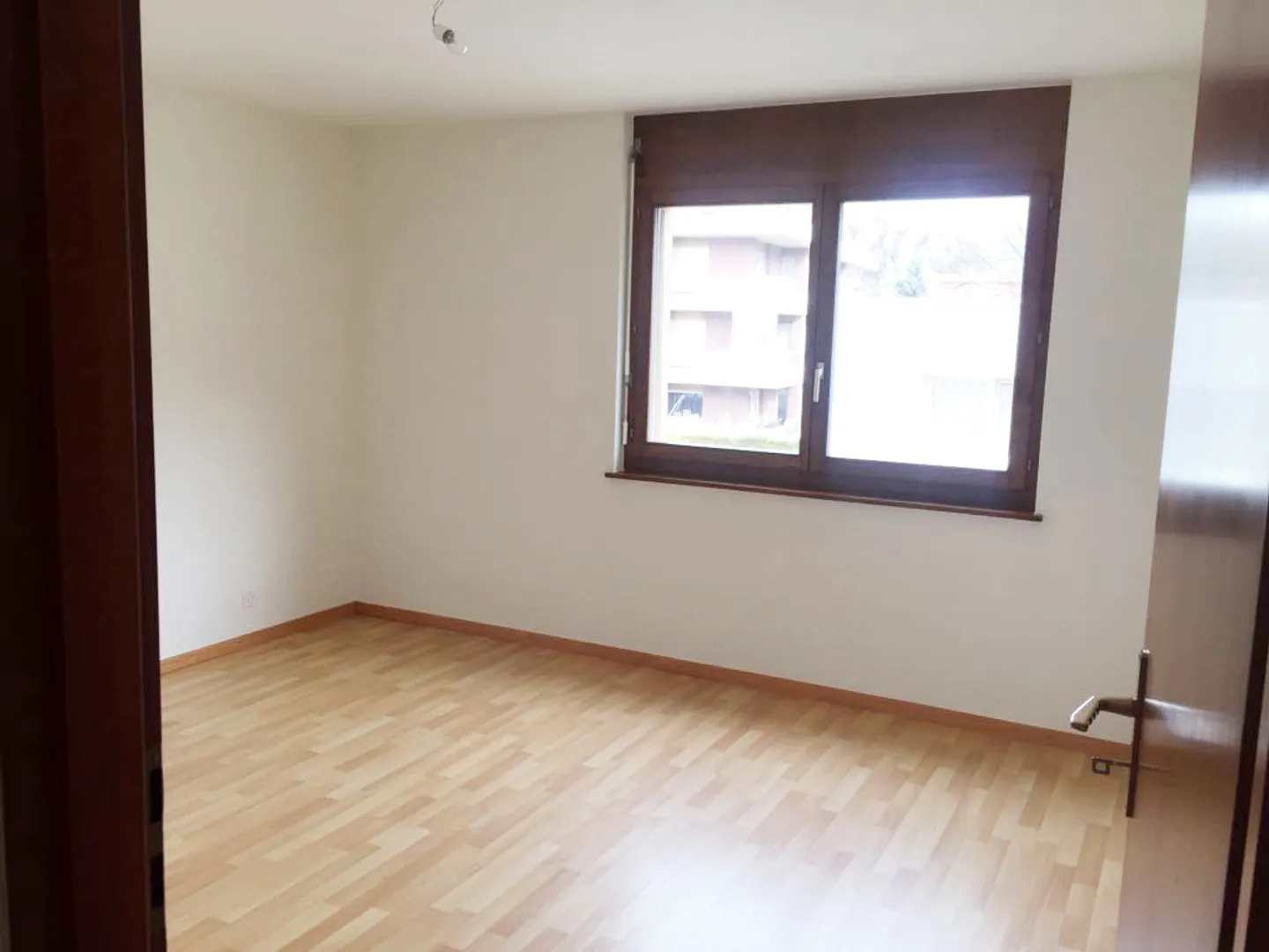 Appartamento 3.5 locali a St-Léonard - vicino al centro con garage box - Foto 4 di 7