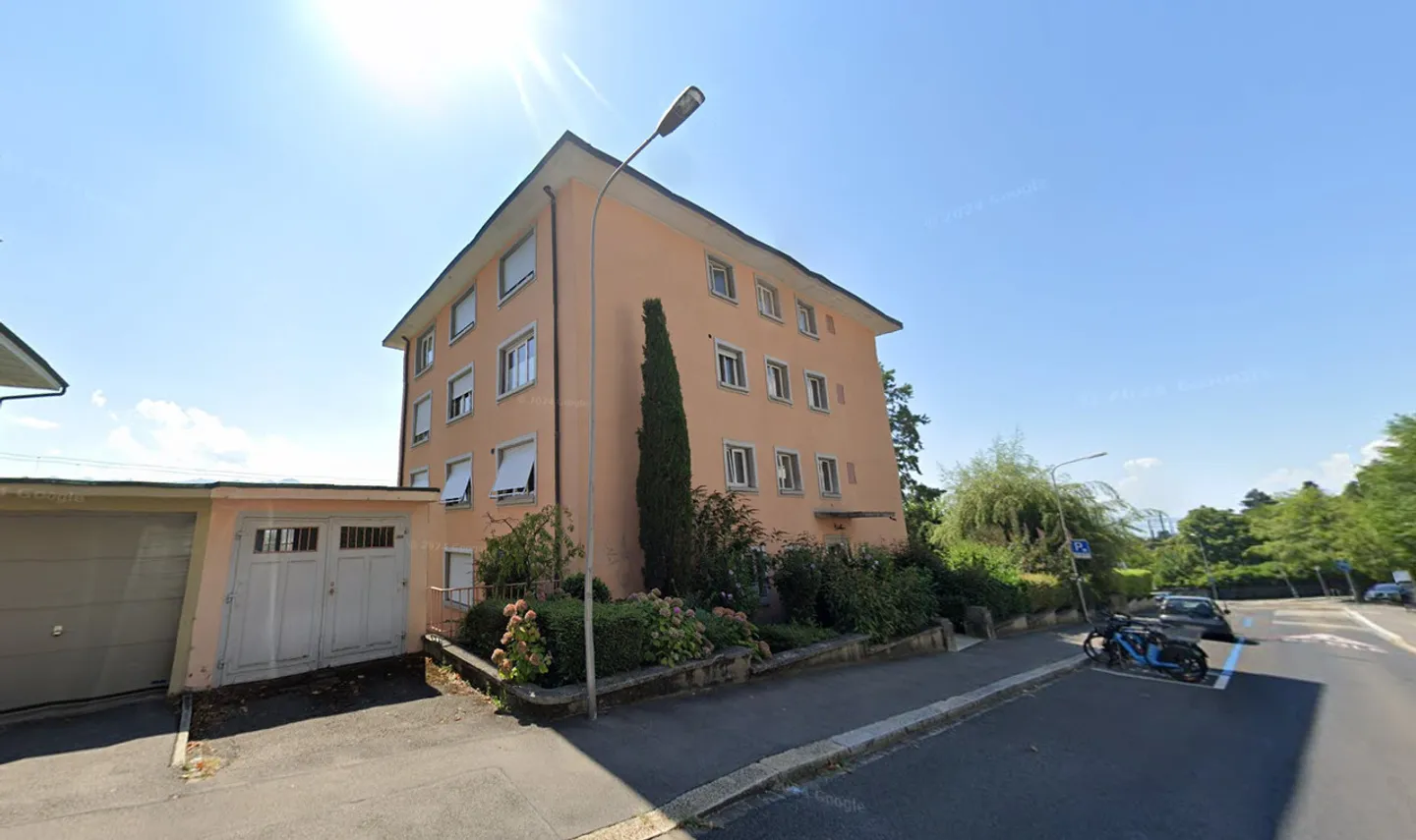 Appartamento 6.5 stanze - Foto 1 di 7