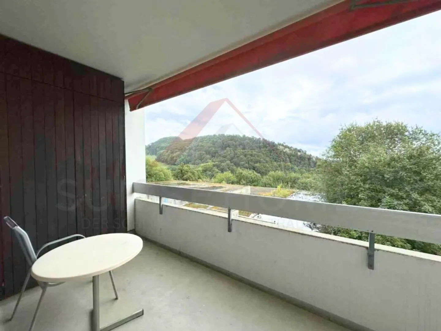 Studio 1.5 camere soleggiato a Lostorf - ristrutturato, ben tenuto e disponibile immediatamente - Foto 5 di 5