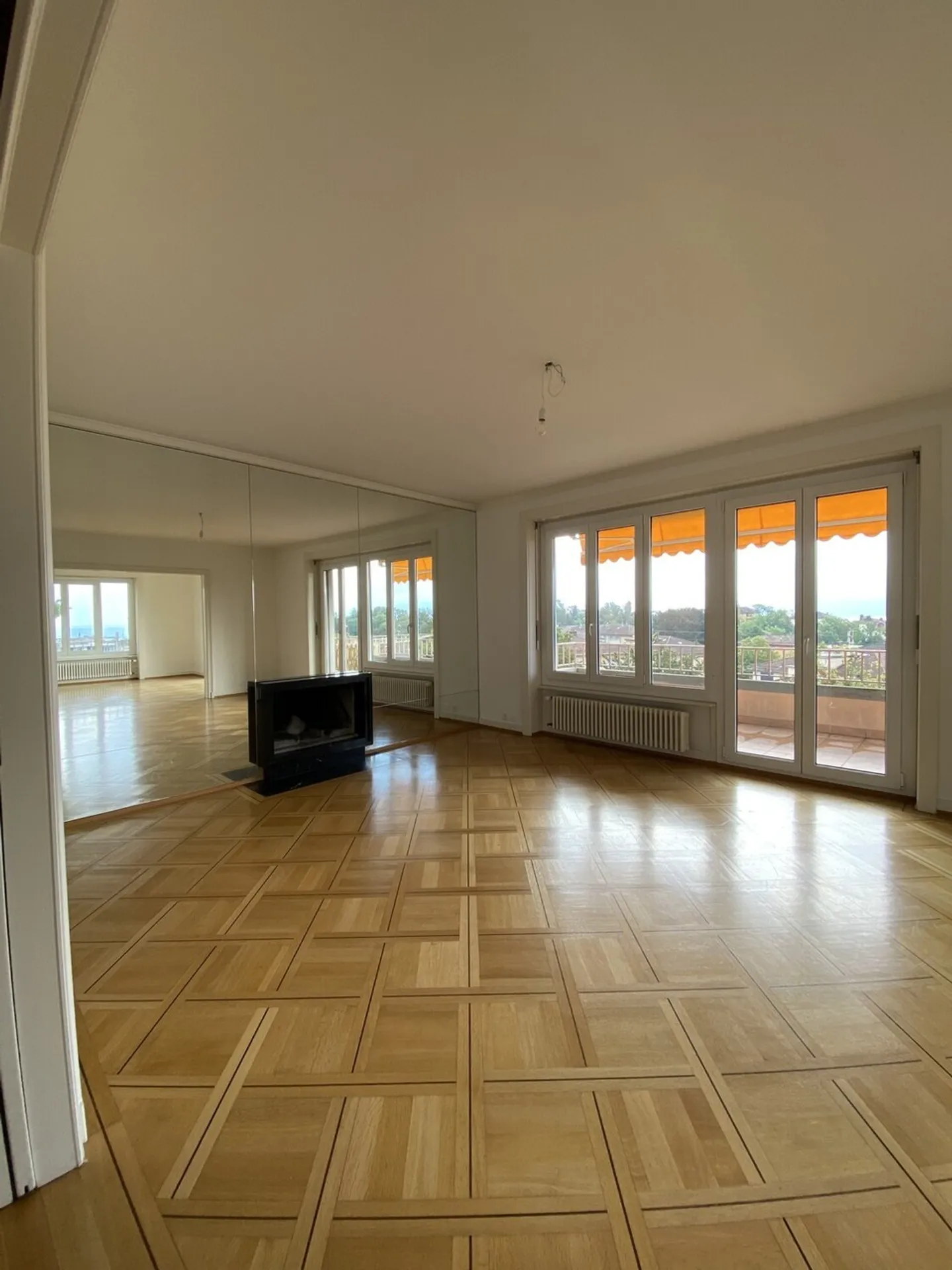 Appartamento 6.5 stanze - Foto 5 di 7