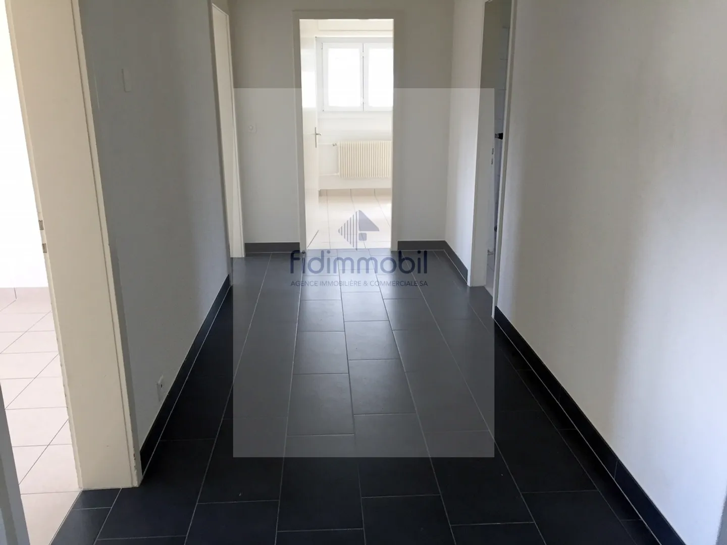 Appartamento in affitto - Foto 7 di 15