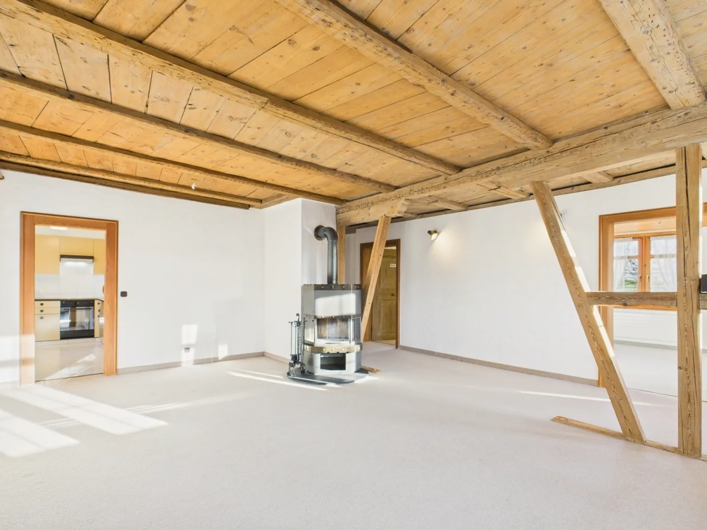 Appartamento 4.5 camere accogliente in una posizione tranquilla a Hauptwil-Gottshaus - Foto 2 di 13