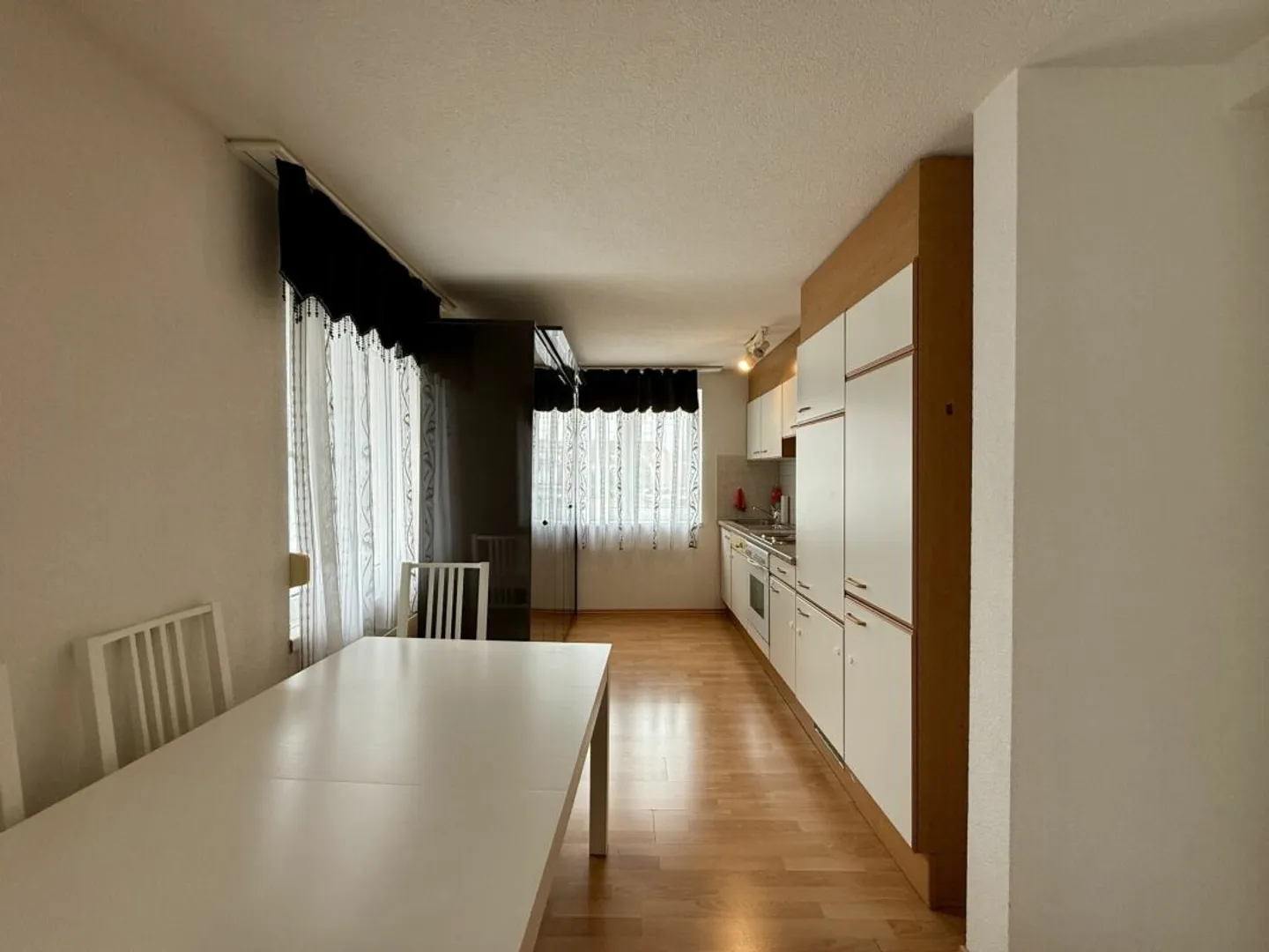 Casa affascinante con terrazza, balcone e giardino! Perfetto per le famiglie - Foto 11 di 15