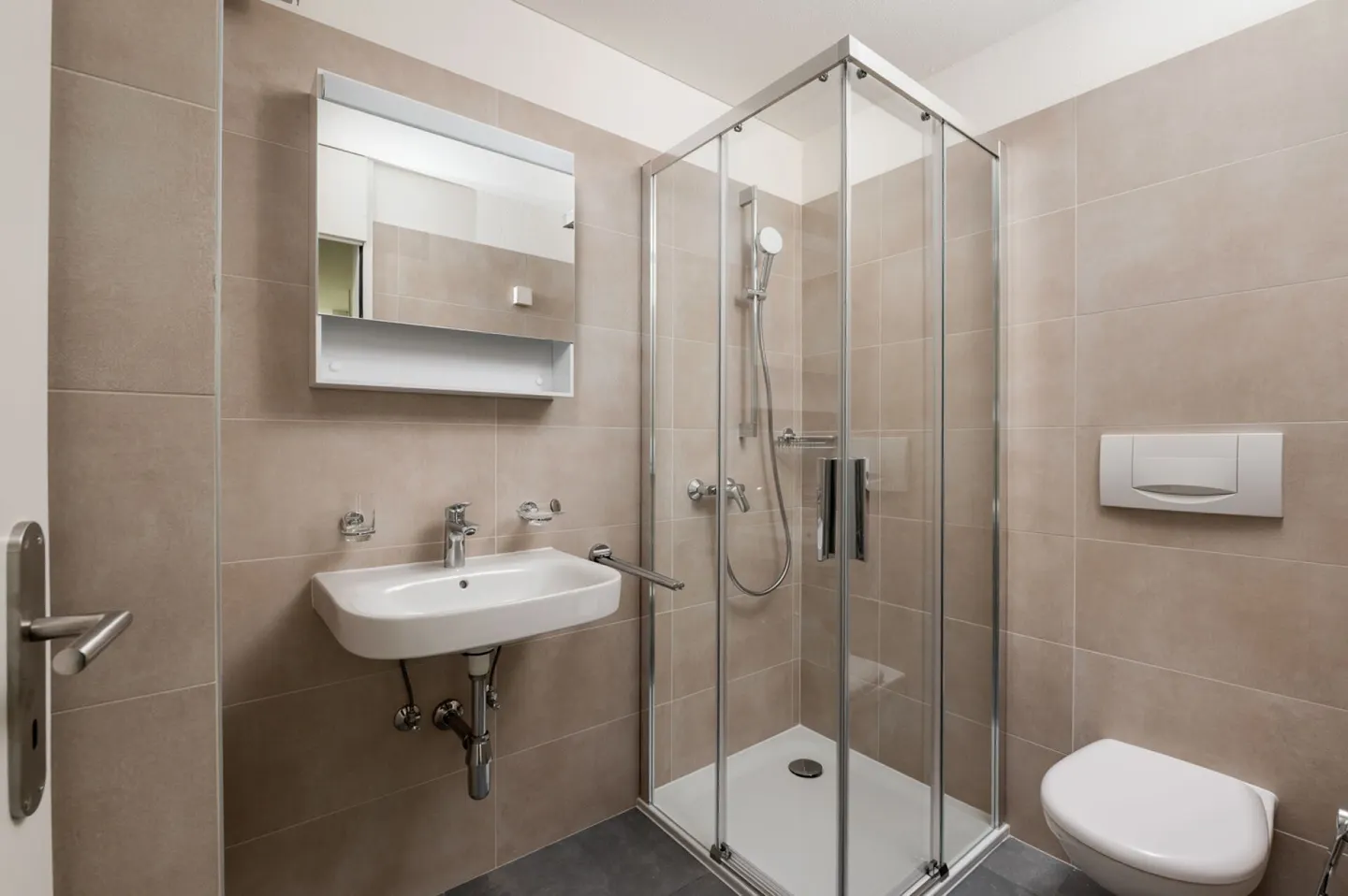 8700, Biasca, Via San Gottardo 40, apartment 4005 - Photo 8 of 11
