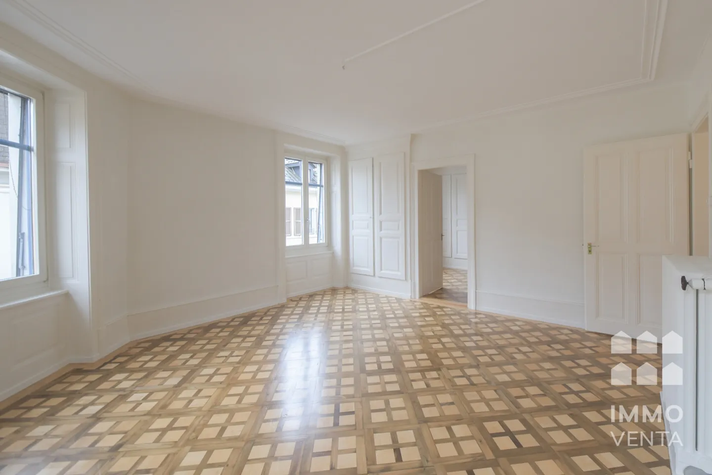 Appartamento di 4,5 stanze nel cuore della città - Foto 7 di 16