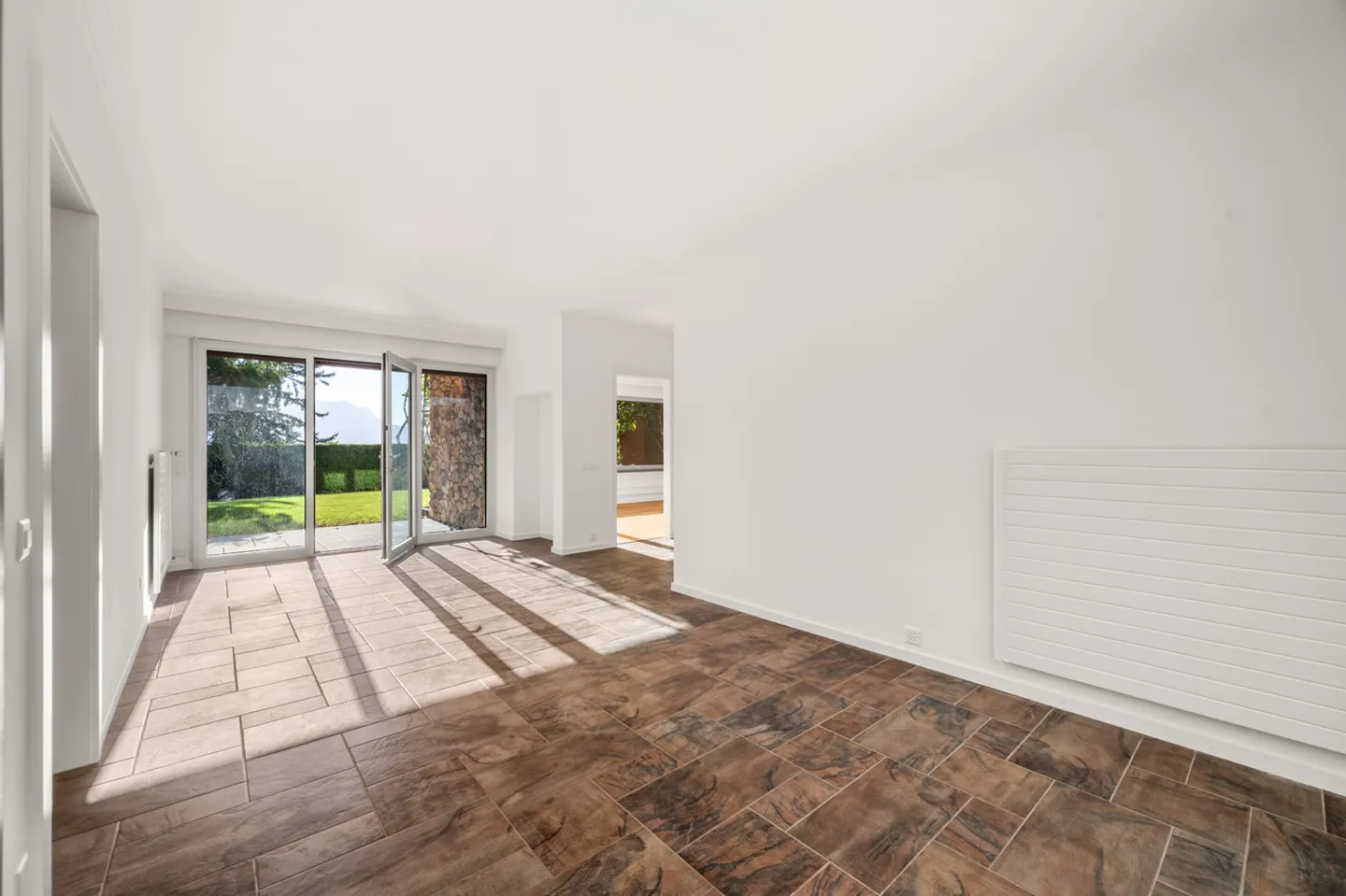 Zeitgenössisches, renoviertes Anwesen mit Panoramablick in Chernex - Foto 14 von 19