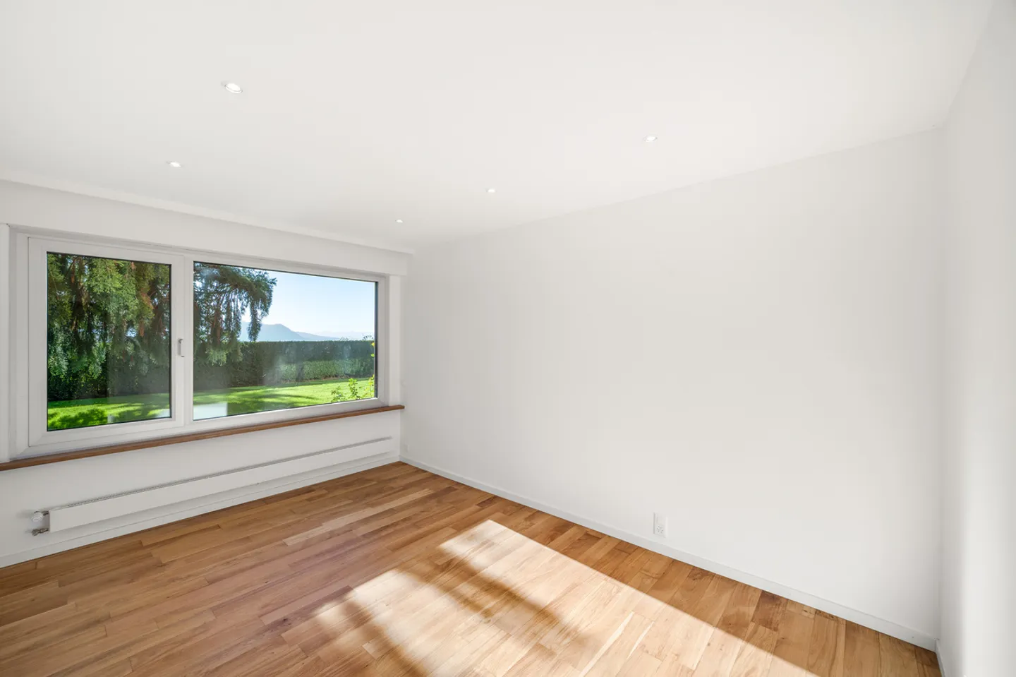 Zeitgenössisches, renoviertes Anwesen mit Panoramablick in Chernex - Foto 15 von 19