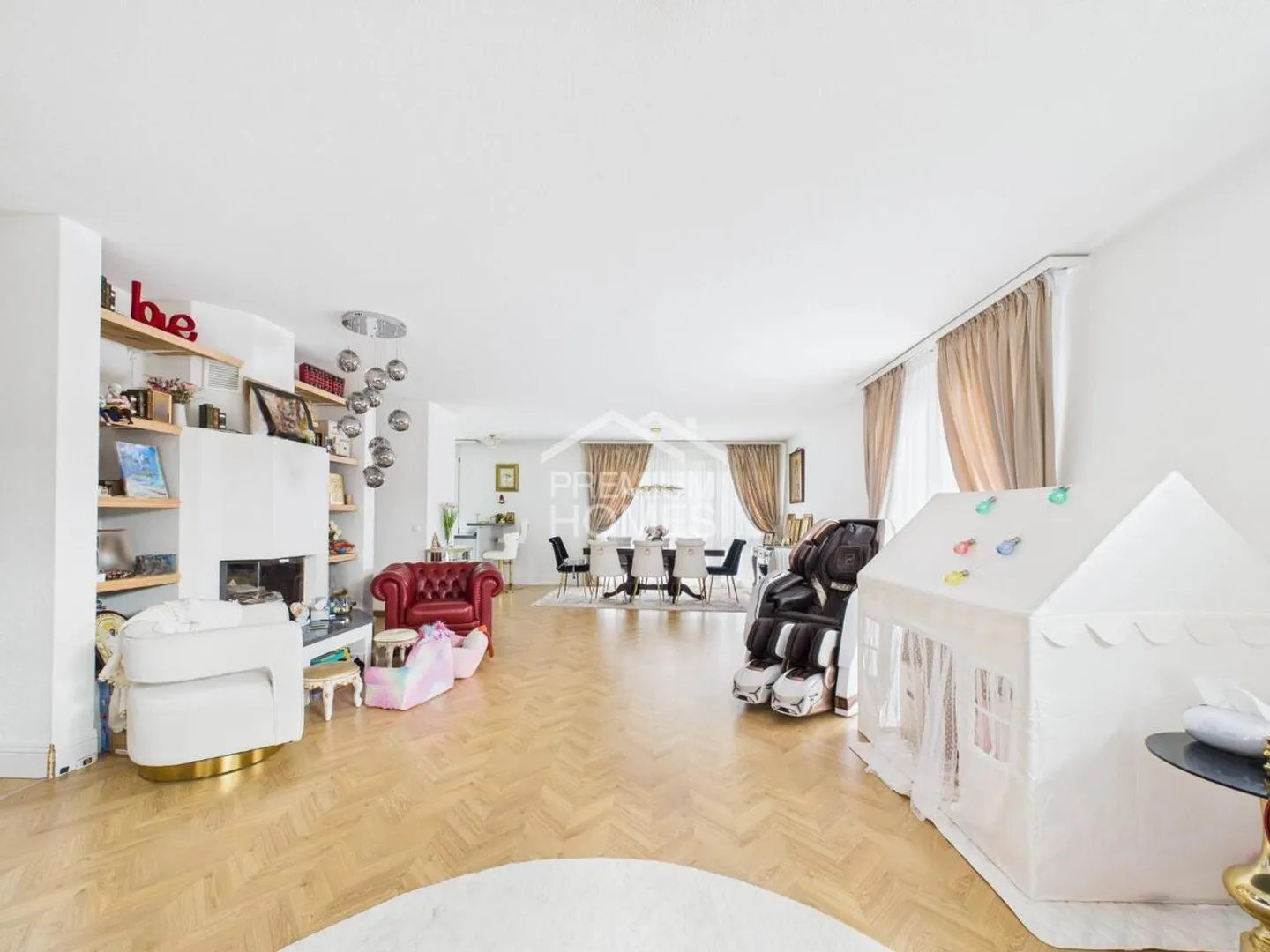 Penthouse apartment with dream terrace - Photo 1 of 10