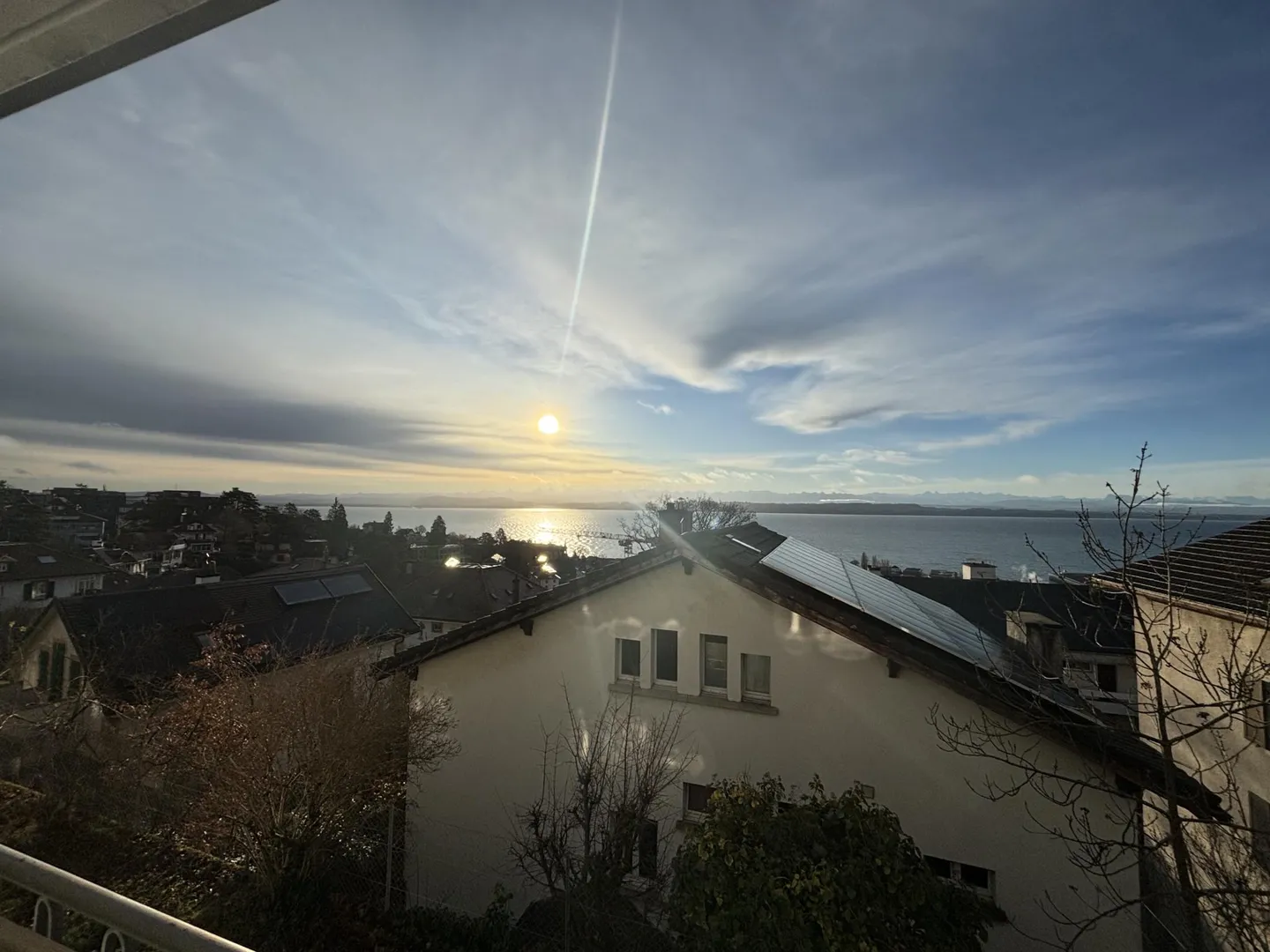 2081 - Superbo appartamento ristrutturato di 4 locali al 1° piano - Foto 9 di 9