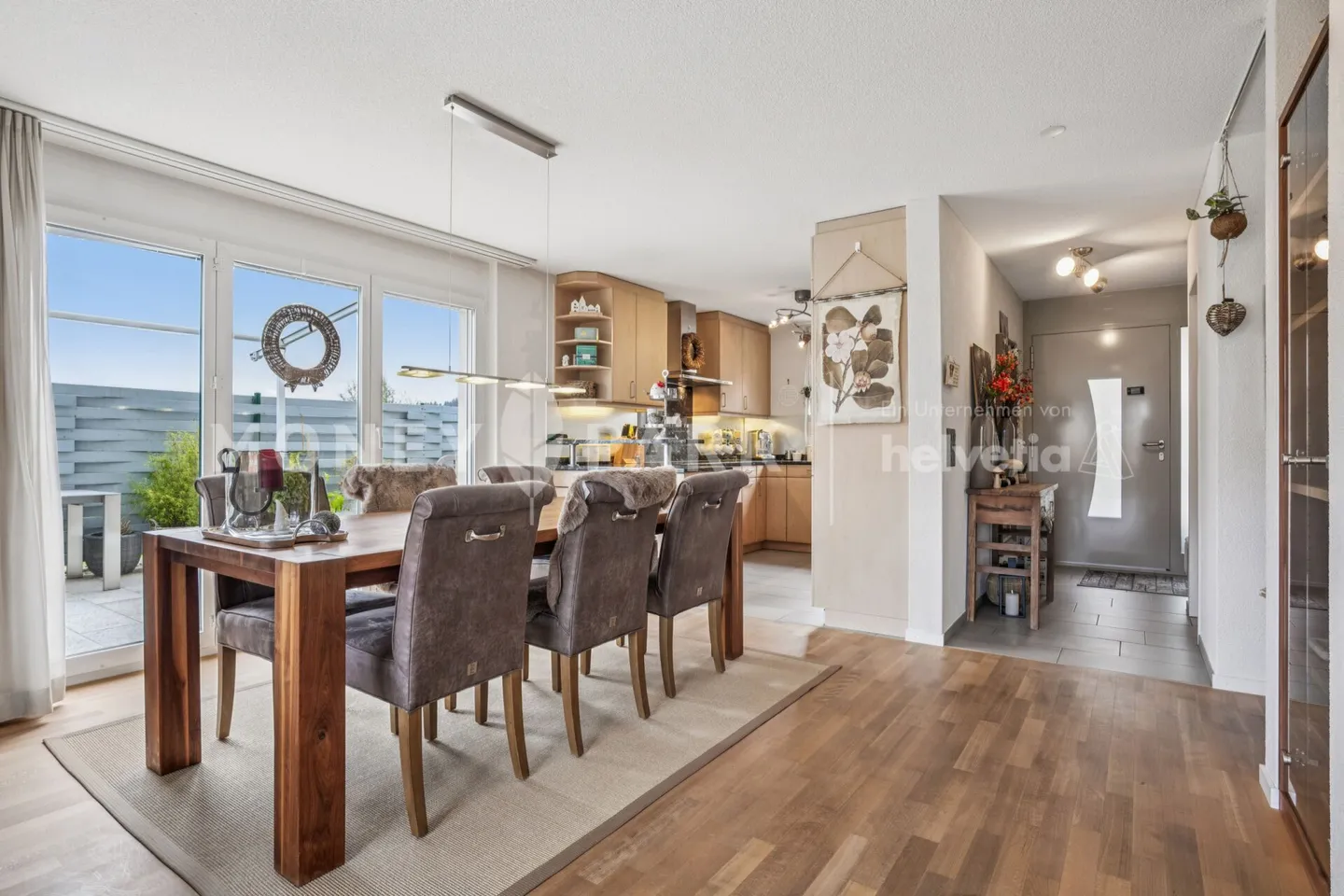 Casa bifamiliare di 5,5 stanze con vista sul verde - Foto 4 di 13