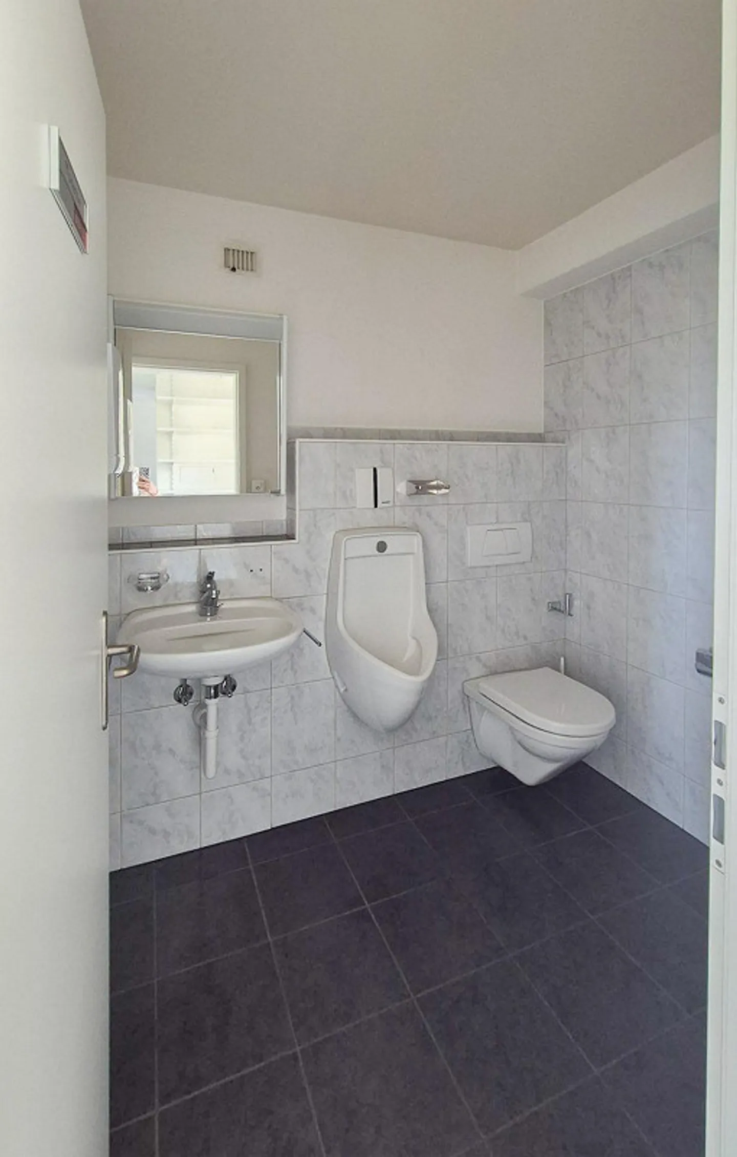 Wir haben den Platz; Sie die Idee! - Foto 11 von 13