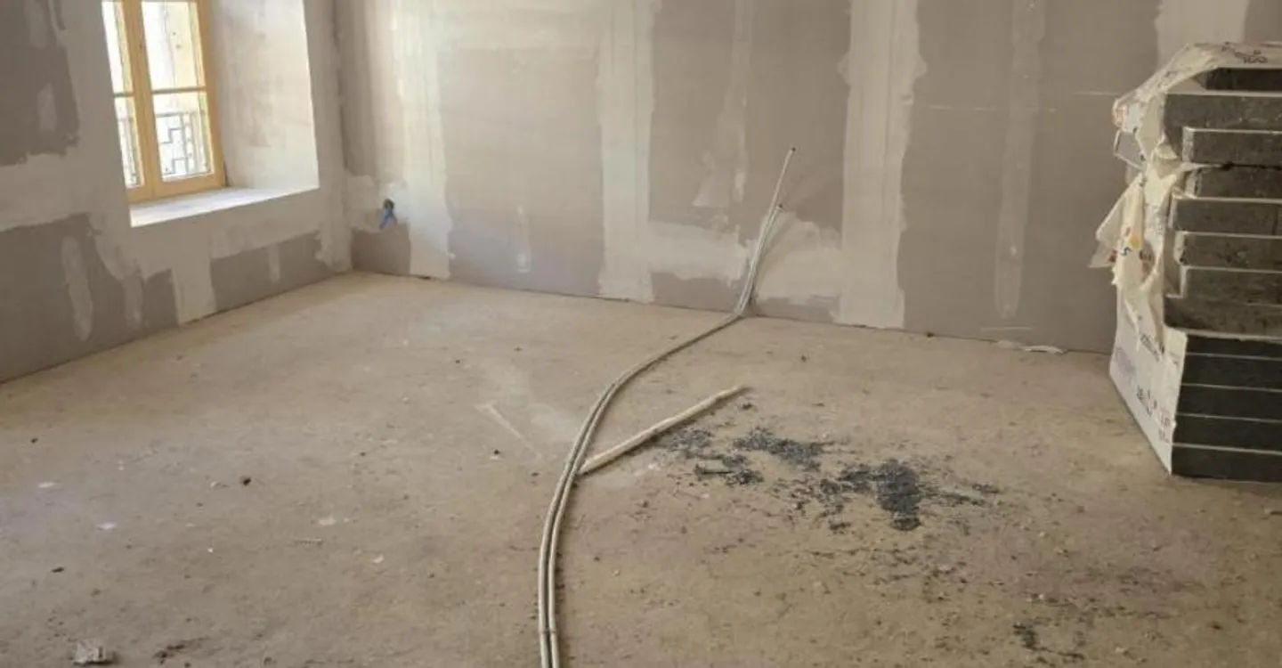 Renovated Investment Property - Photo 4 of 10