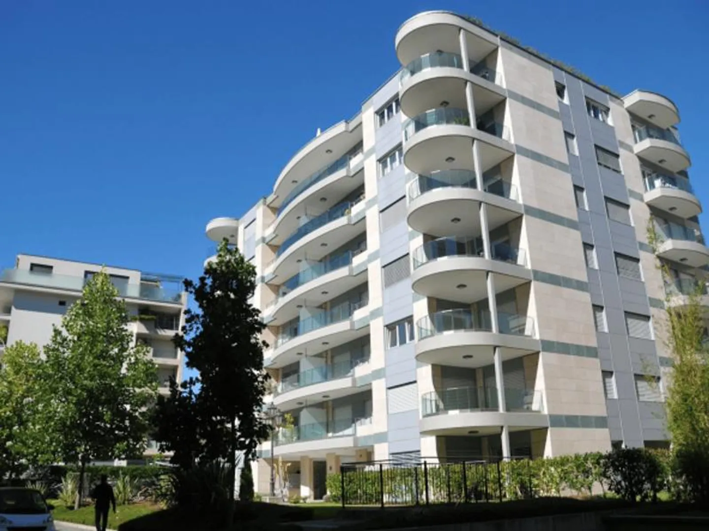 Appartamento Moderno Vicino al Centro - Foto 1 di 2