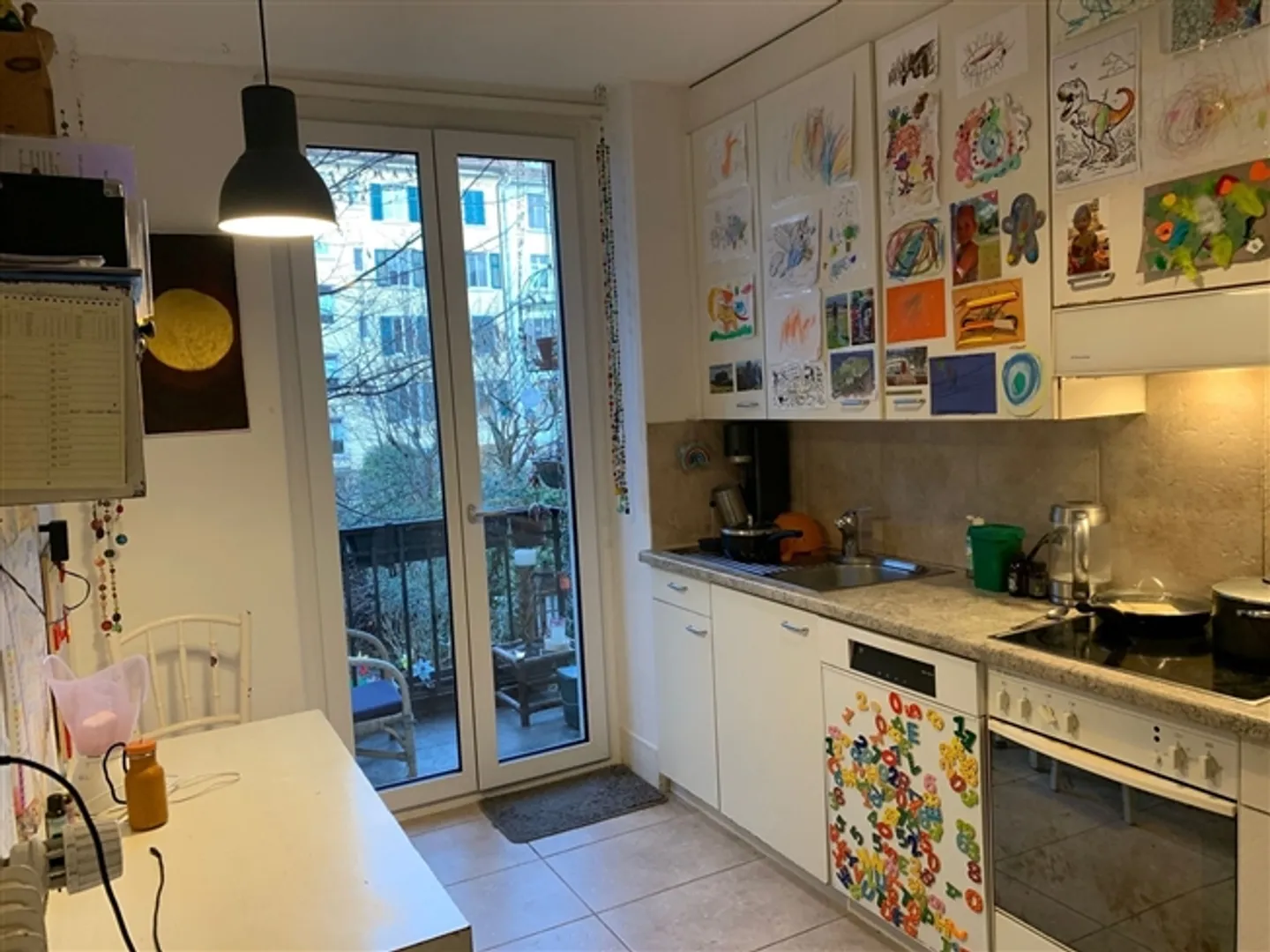 APPARTAMENTO 3 LOCALI A ZURIGO - DISTRETTO 3, ARREDATO, TEMPORANEO - Foto 3 di 8