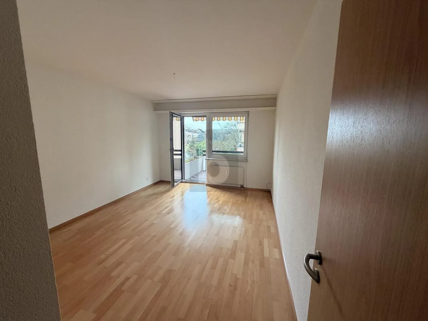 CENTRAL AND HIGH QUALITY - Photo 5 of 6