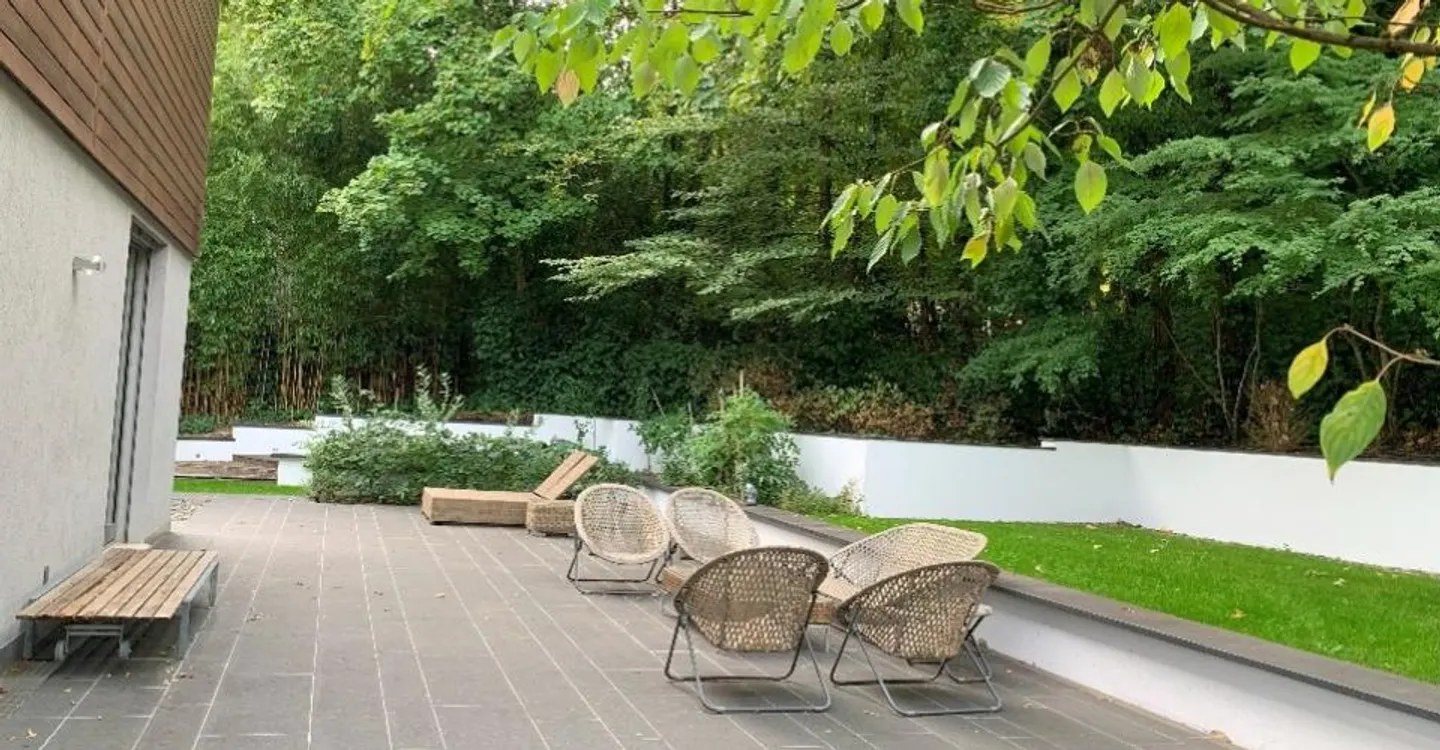 Beautiful detached villa - Photo 2 of 10