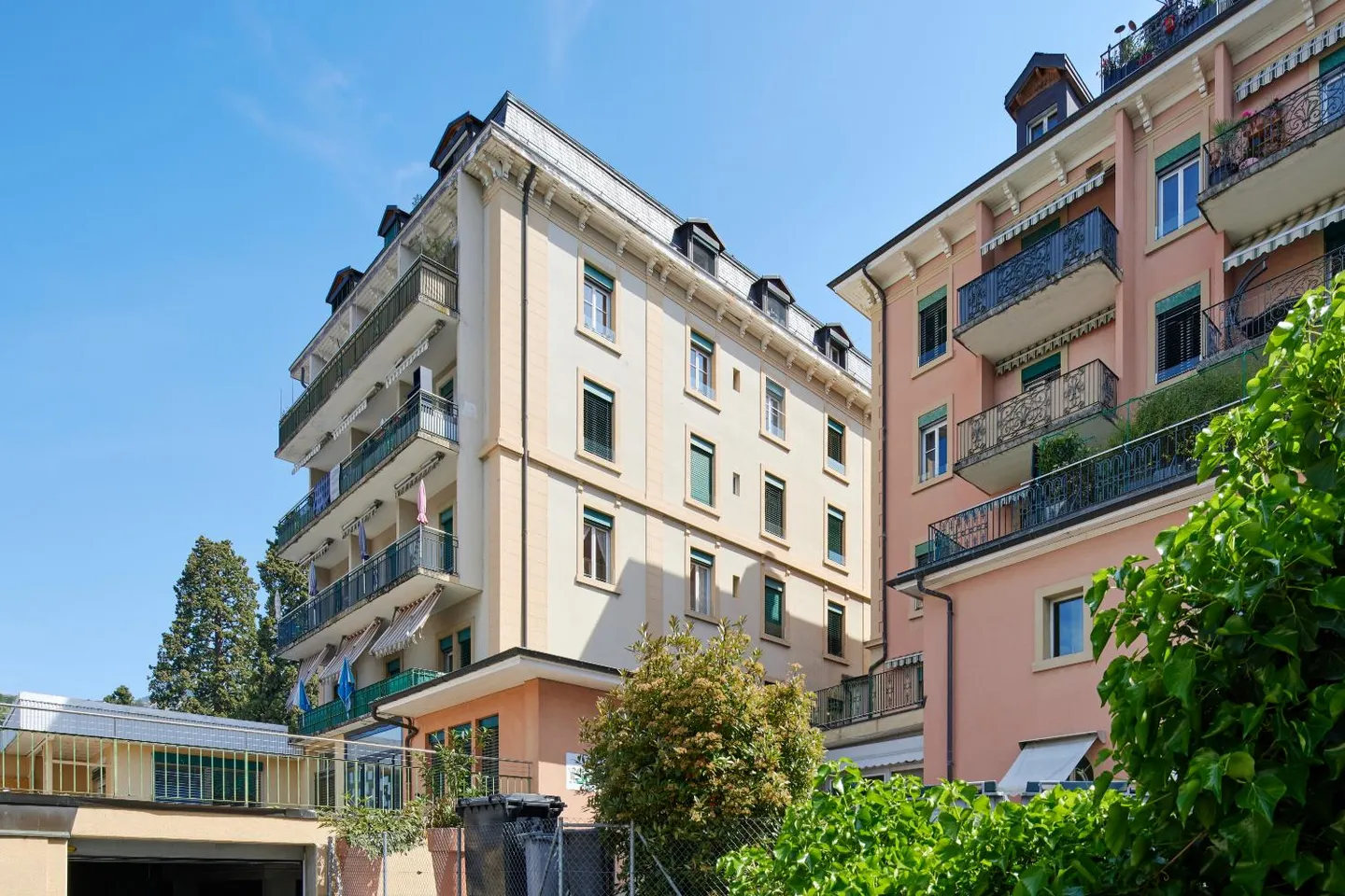 Appartement Charmant avec Vue sur le Lac - Photo 3 sur 3