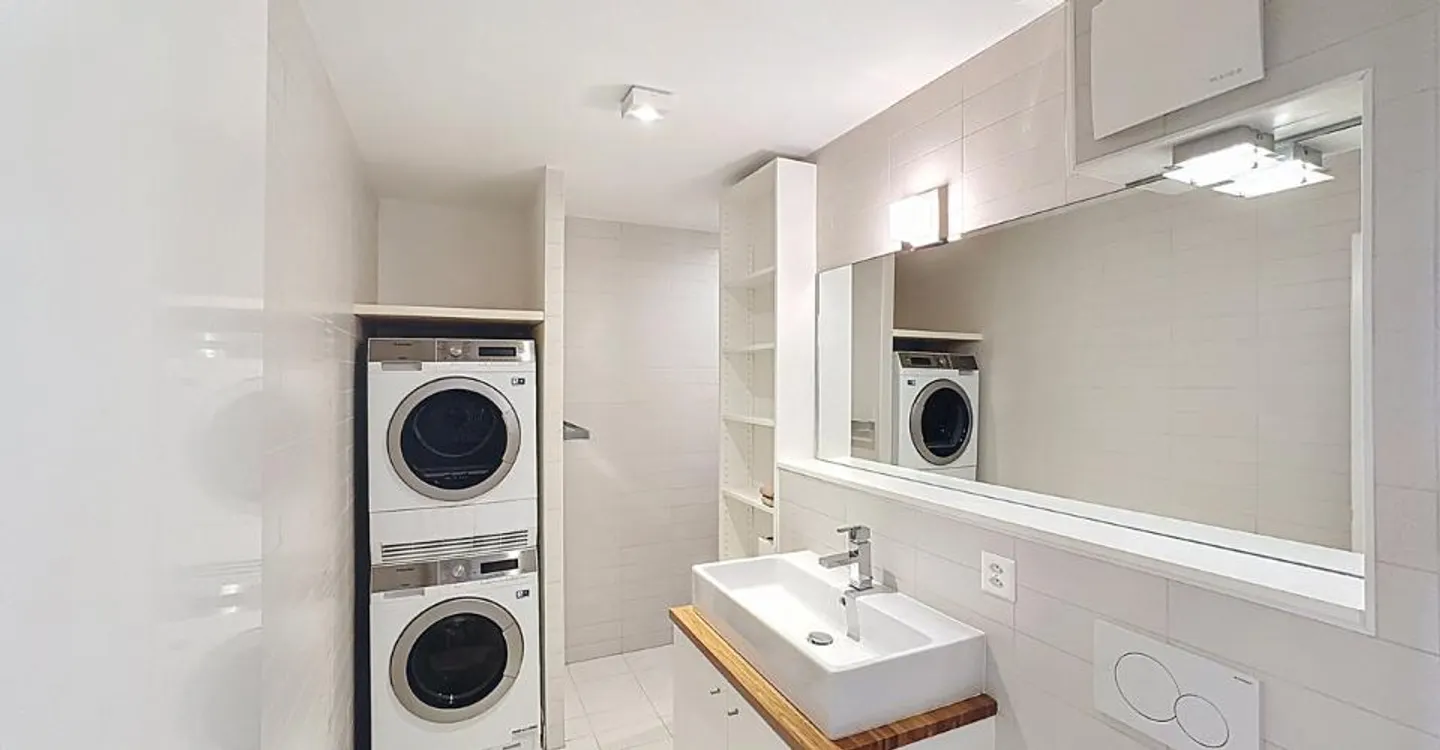 EXKLUSIVITÄT I Wunderschöne 3-Zimmer-Duplexwohnung - Terrasse - Foto 3 von 7