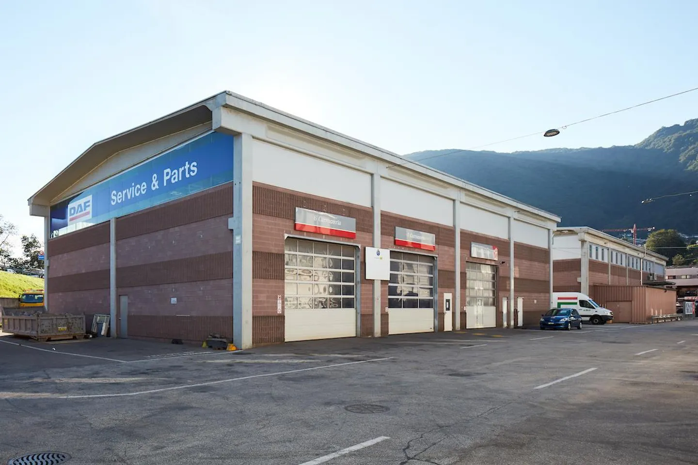 Industrieller / Handwerklicher / Lagerraum 271 m²! - Foto 1 von 2