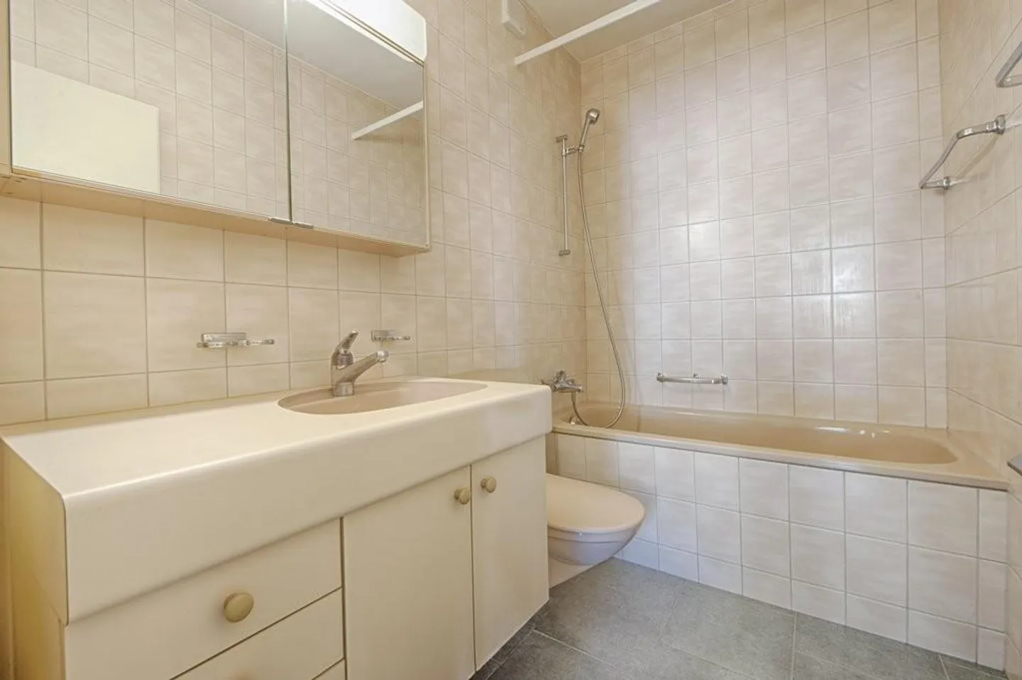 Charmante Wohnung in Thun - Foto 3 von 7