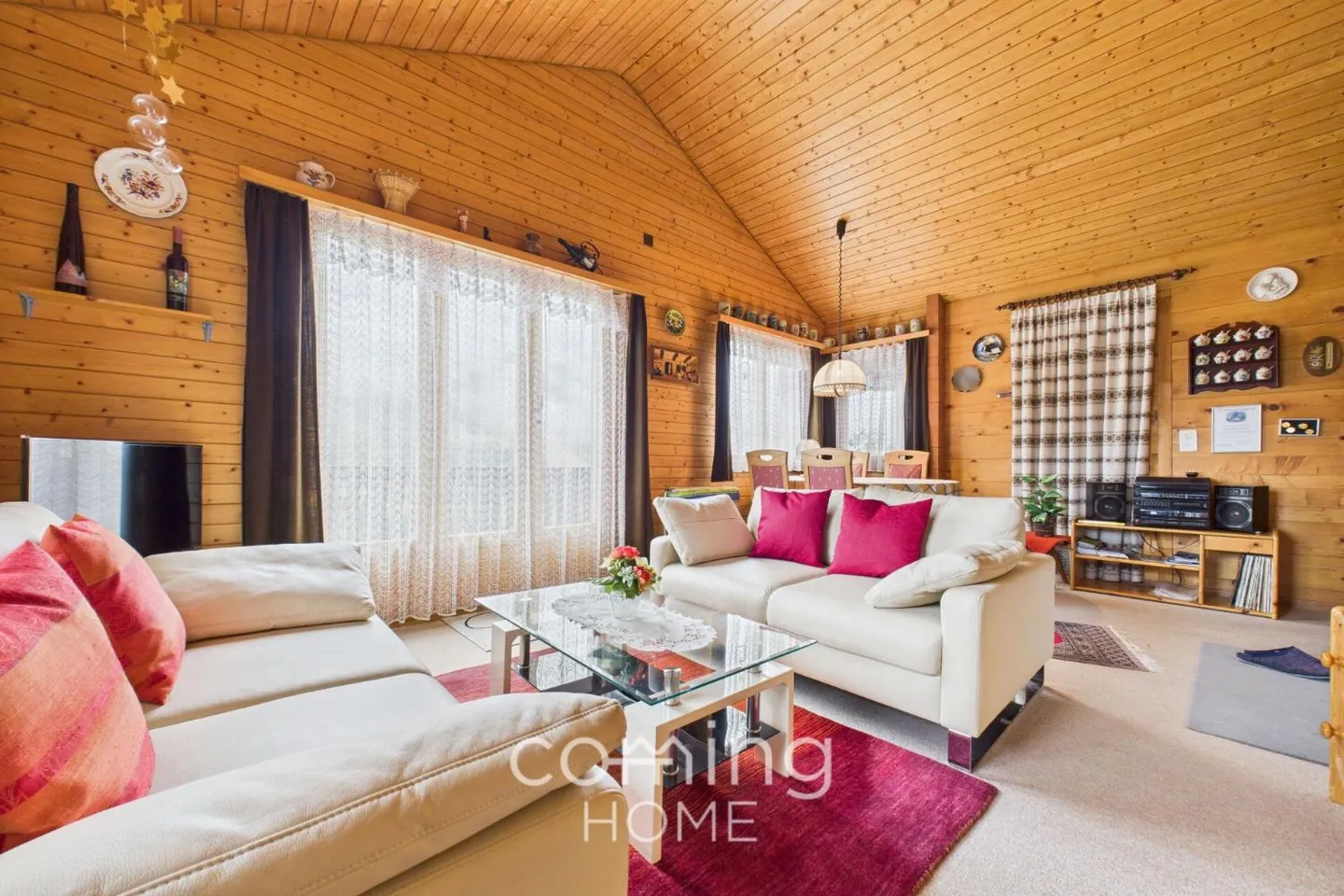 Chalet nel Lötschental con due appartamenti di 3,5 stanze combinabili - Vista panoramica sulle montagne e seconda casa Kippel VS - Foto 3 di 13