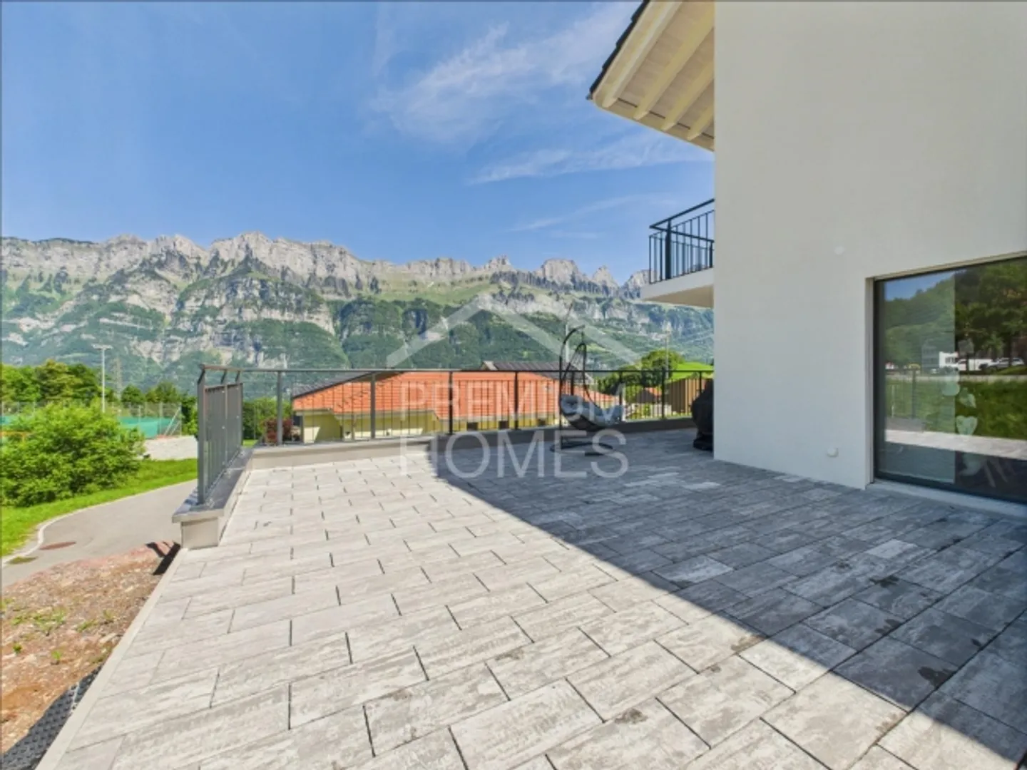 Maison de rêve neuve avec air de mer et vue sur les sommets - Photo 3 sur 4