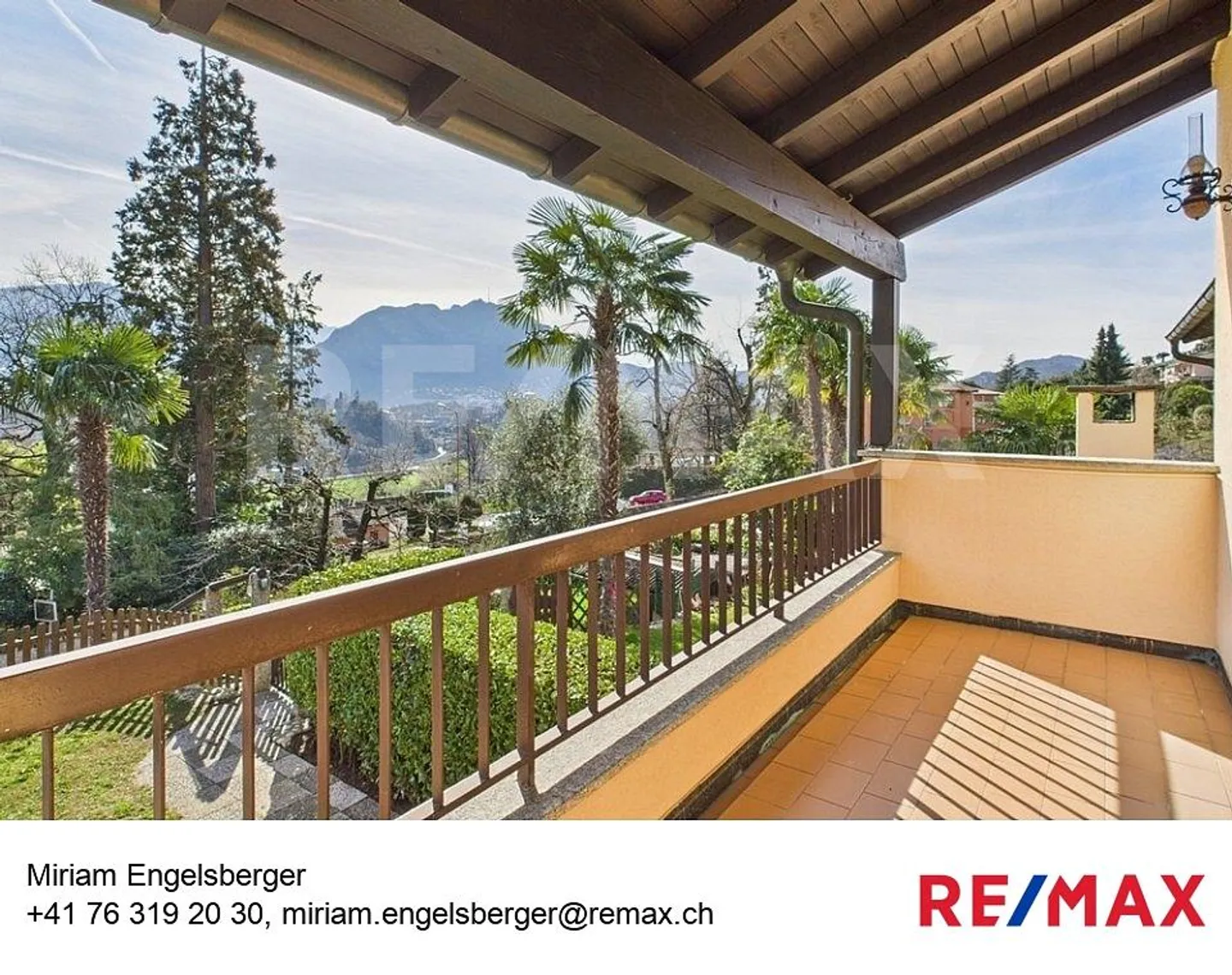 Maison jumelée avec vue panoramique - Photo 1 sur 13