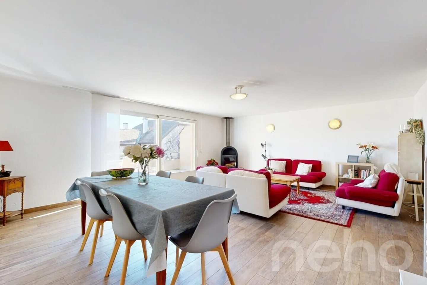 Casa spaziosa con panorama spettacolare sul lago e le Alpi - Foto 5 di 12