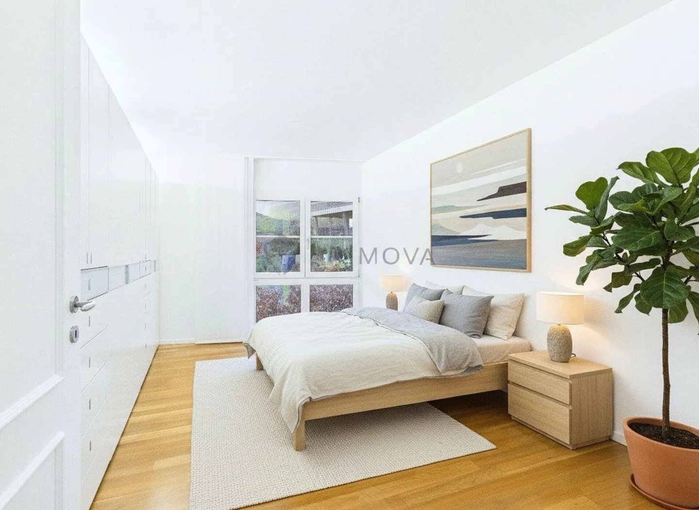 Luxury Apartment with Lake View - Photo 4 of 11