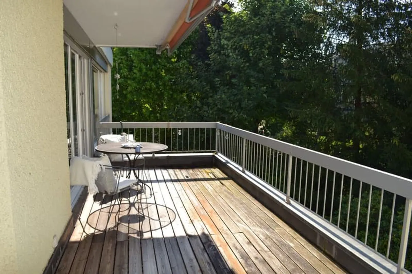 Appartement à louer - Photo 2 sur 8