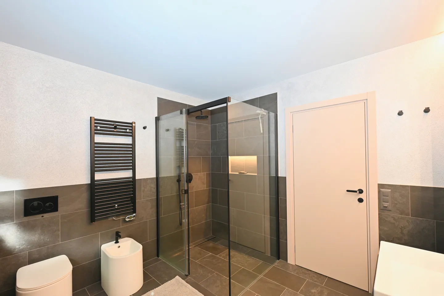 Propriété Rare Immergée dans le Vert, Entièrement Rénovée - Photo 15 sur 28
