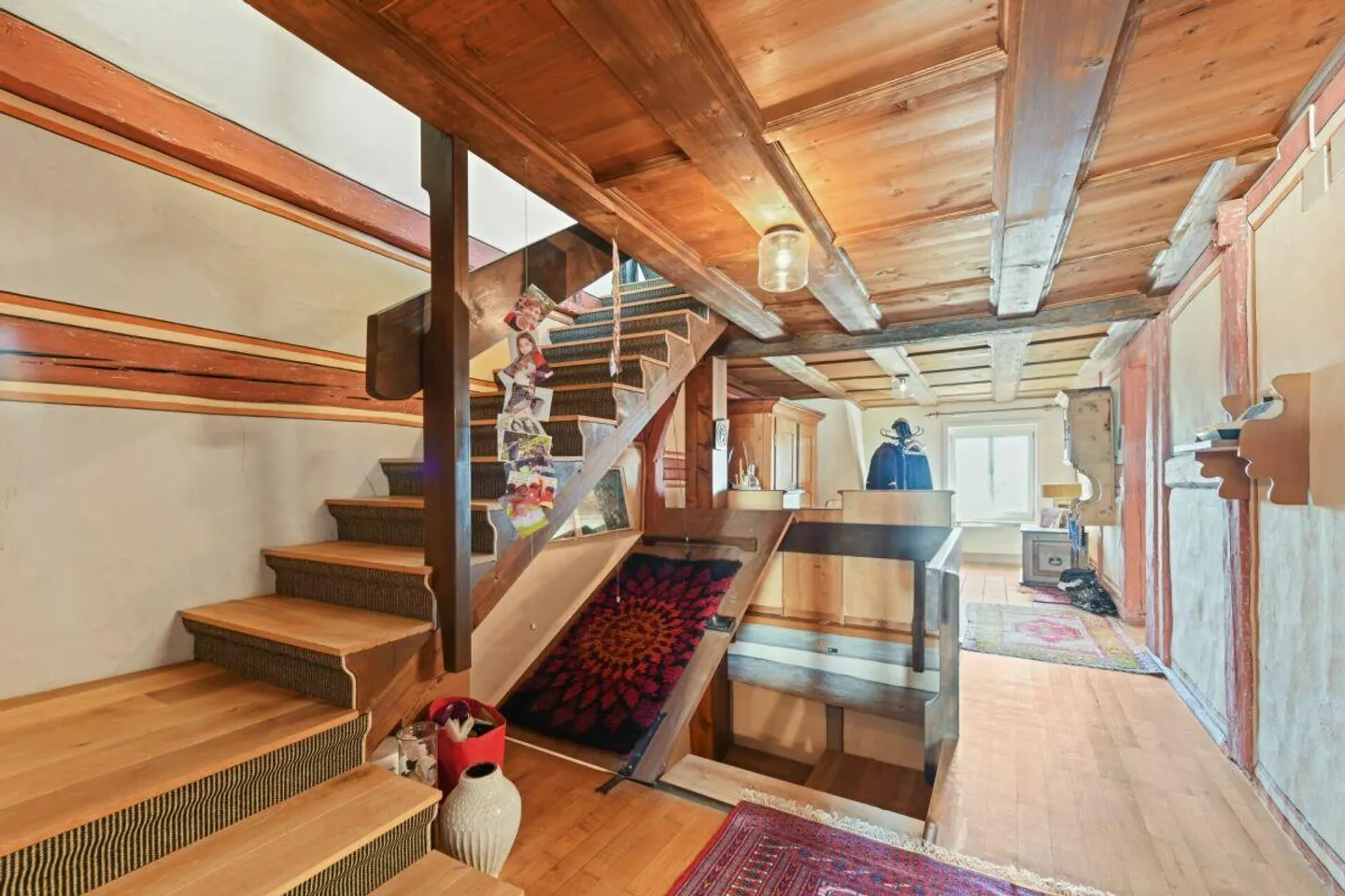 Location-achat : Élégance intemporelle avec vue - Maisonette stylée au cœur de Wil SG - Photo 17 sur 30