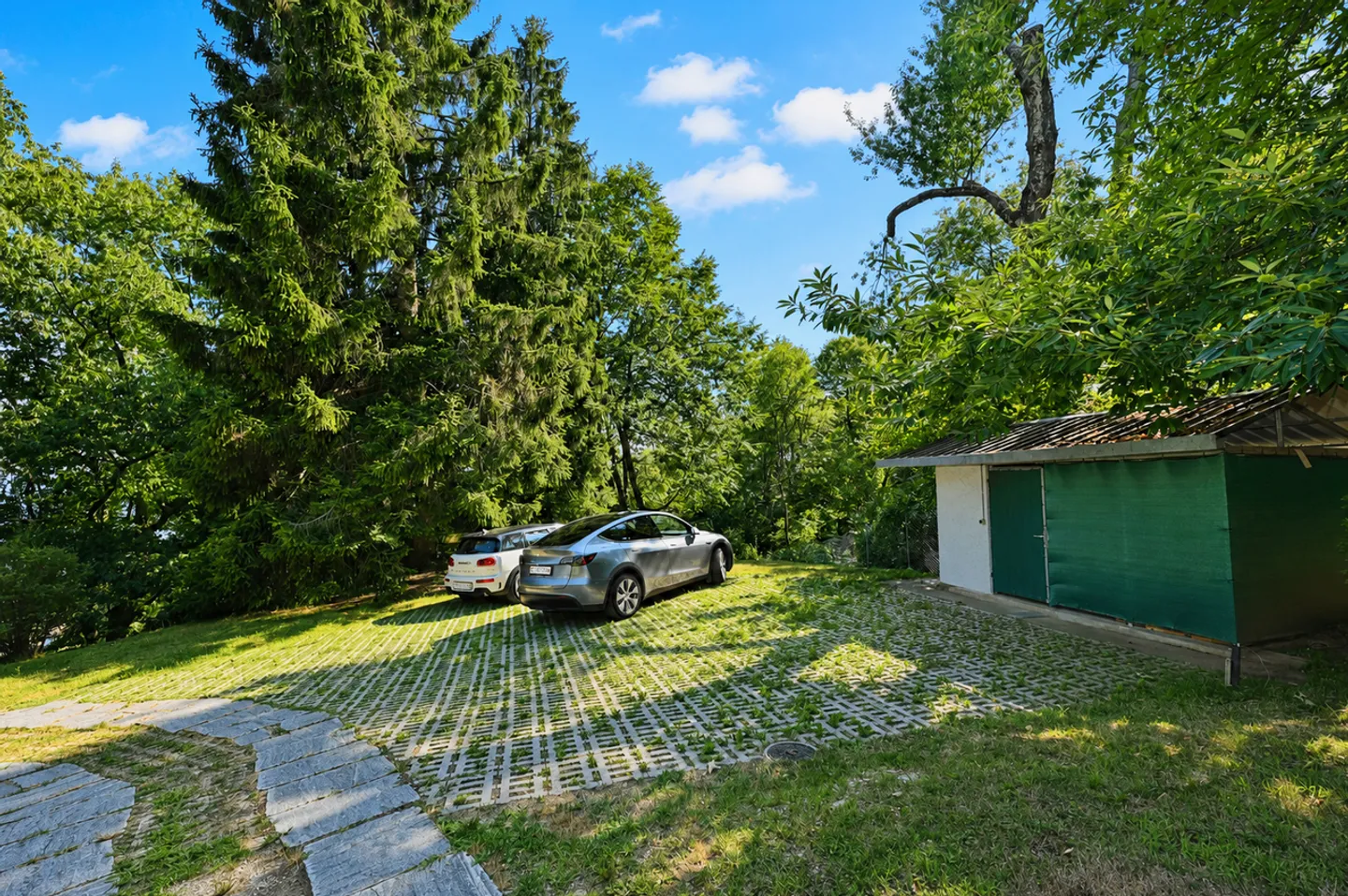 Propriété Rare Immergée dans le Vert, Entièrement Rénovée - Photo 24 sur 28