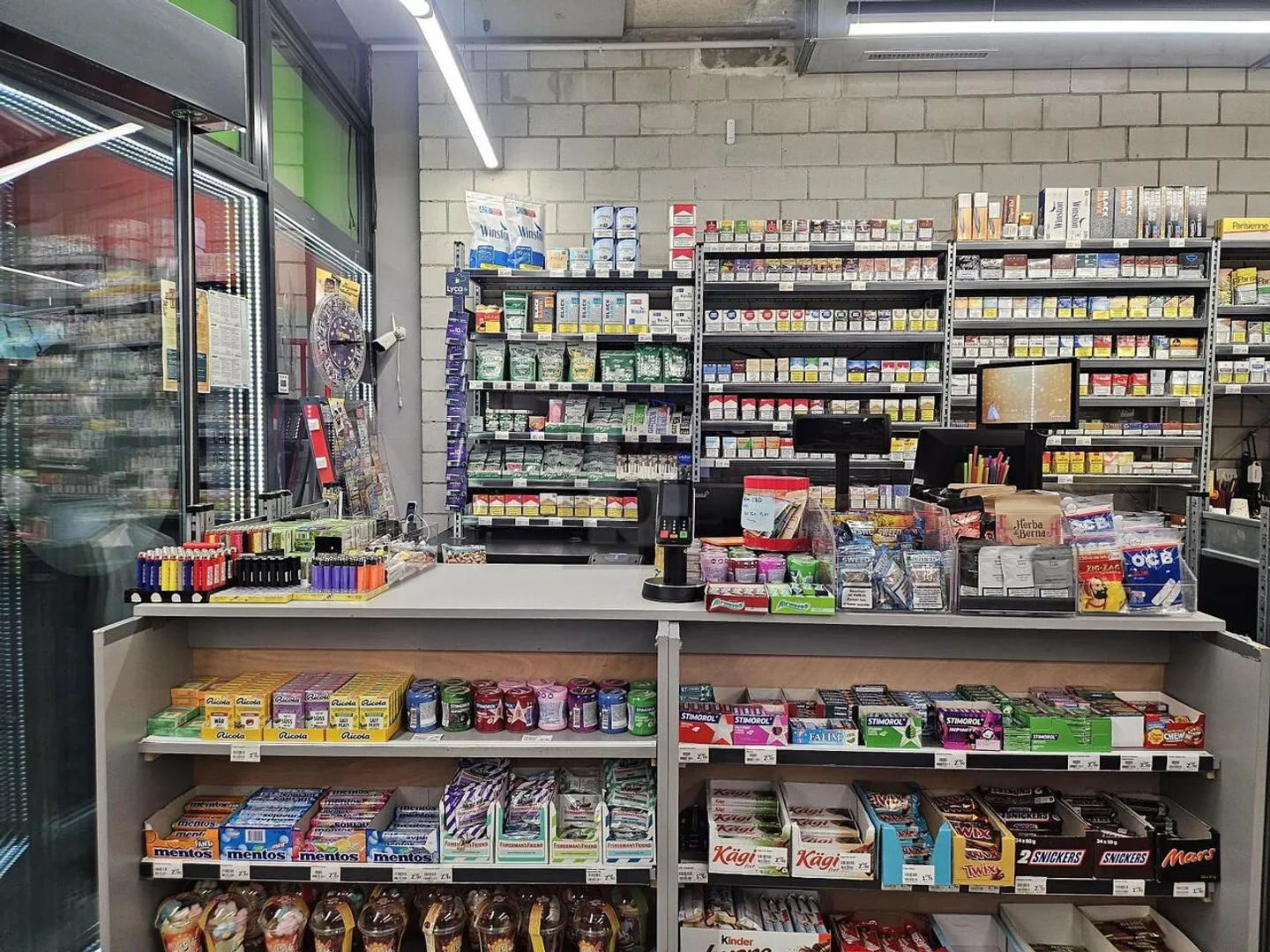 Magasin à louer - Photo 2 sur 6