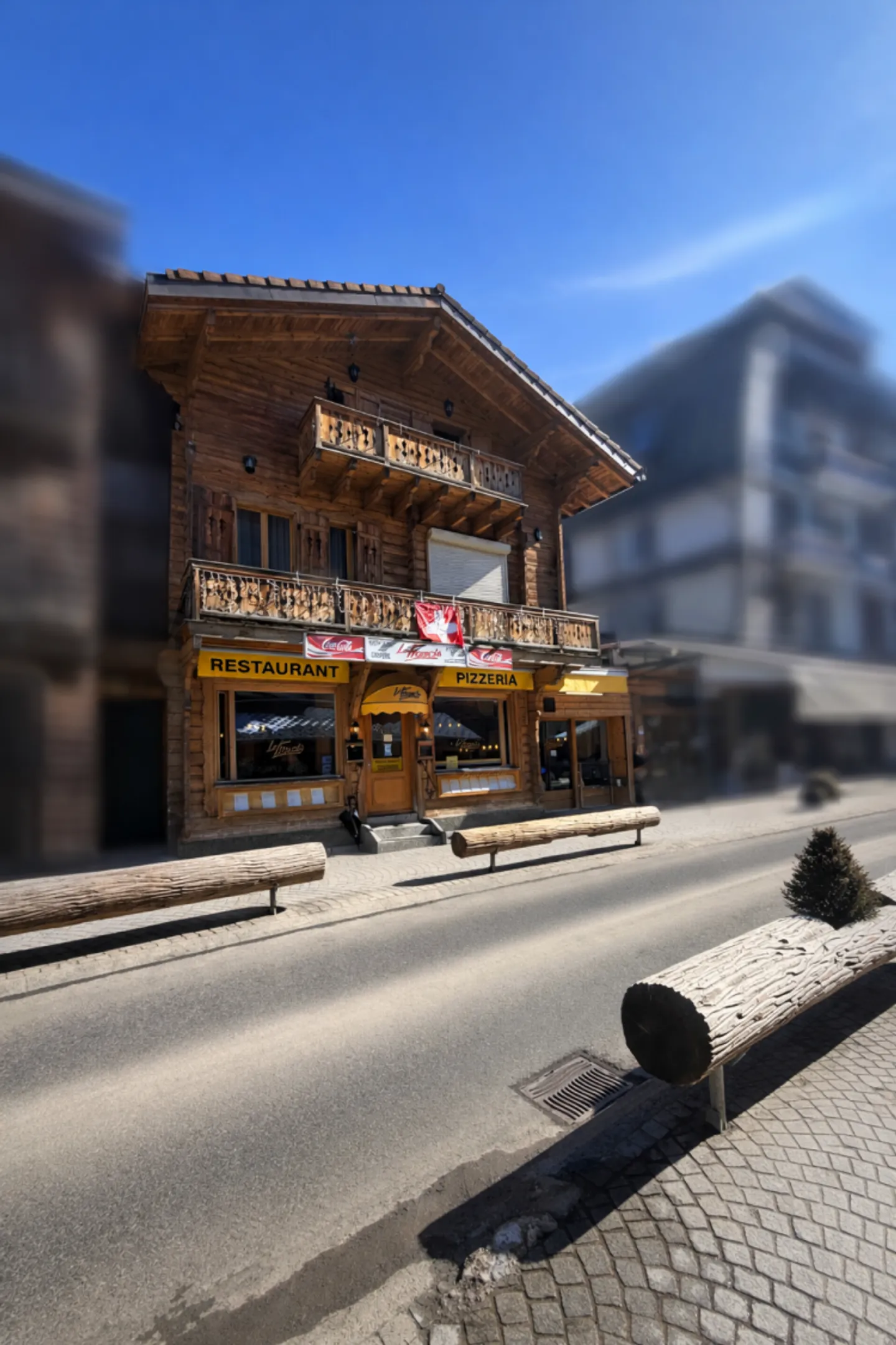 Duplex Charmant à Villars - Photo 1 sur 13