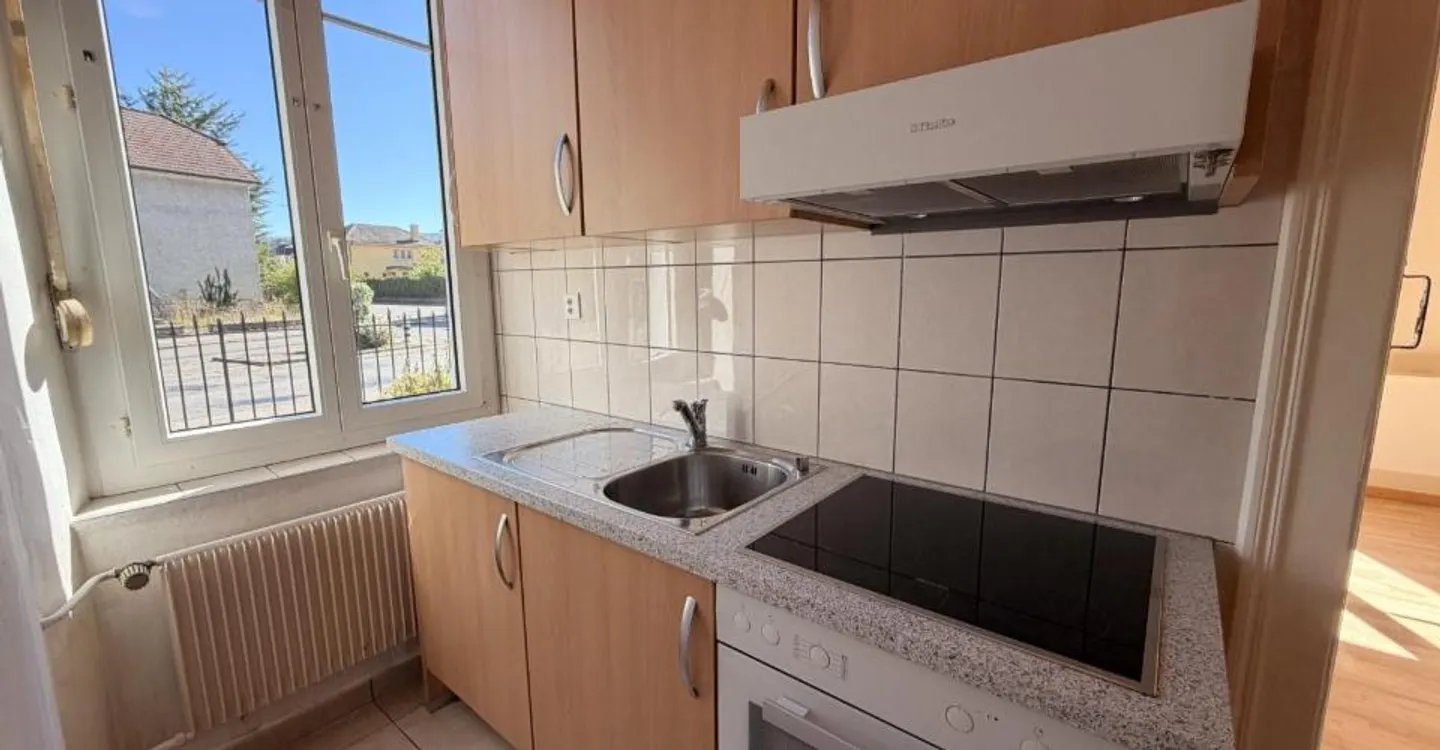 1.5-room apartment on the ground floor for rent in Porrentruy - Photo 1 of 5