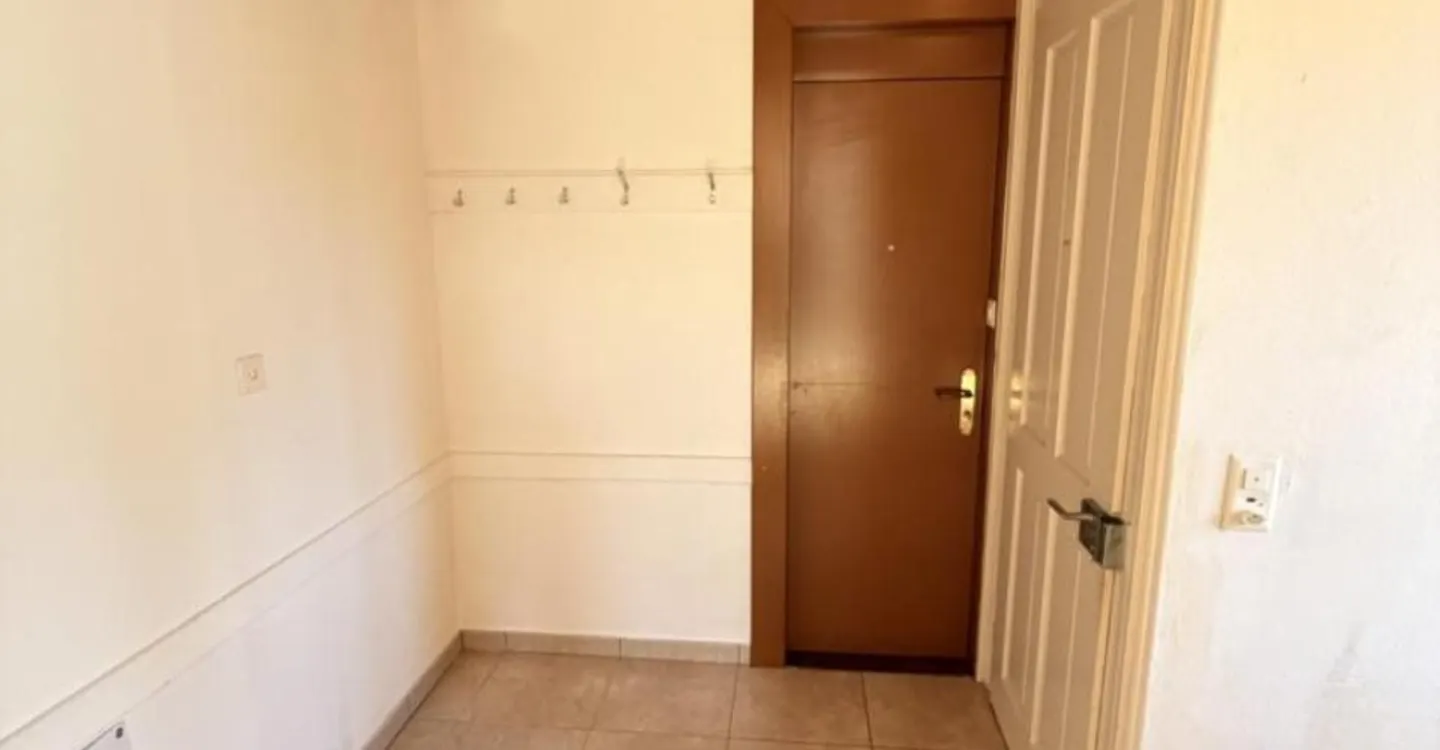 1.5-room apartment on the ground floor for rent in Porrentruy - Photo 3 of 5