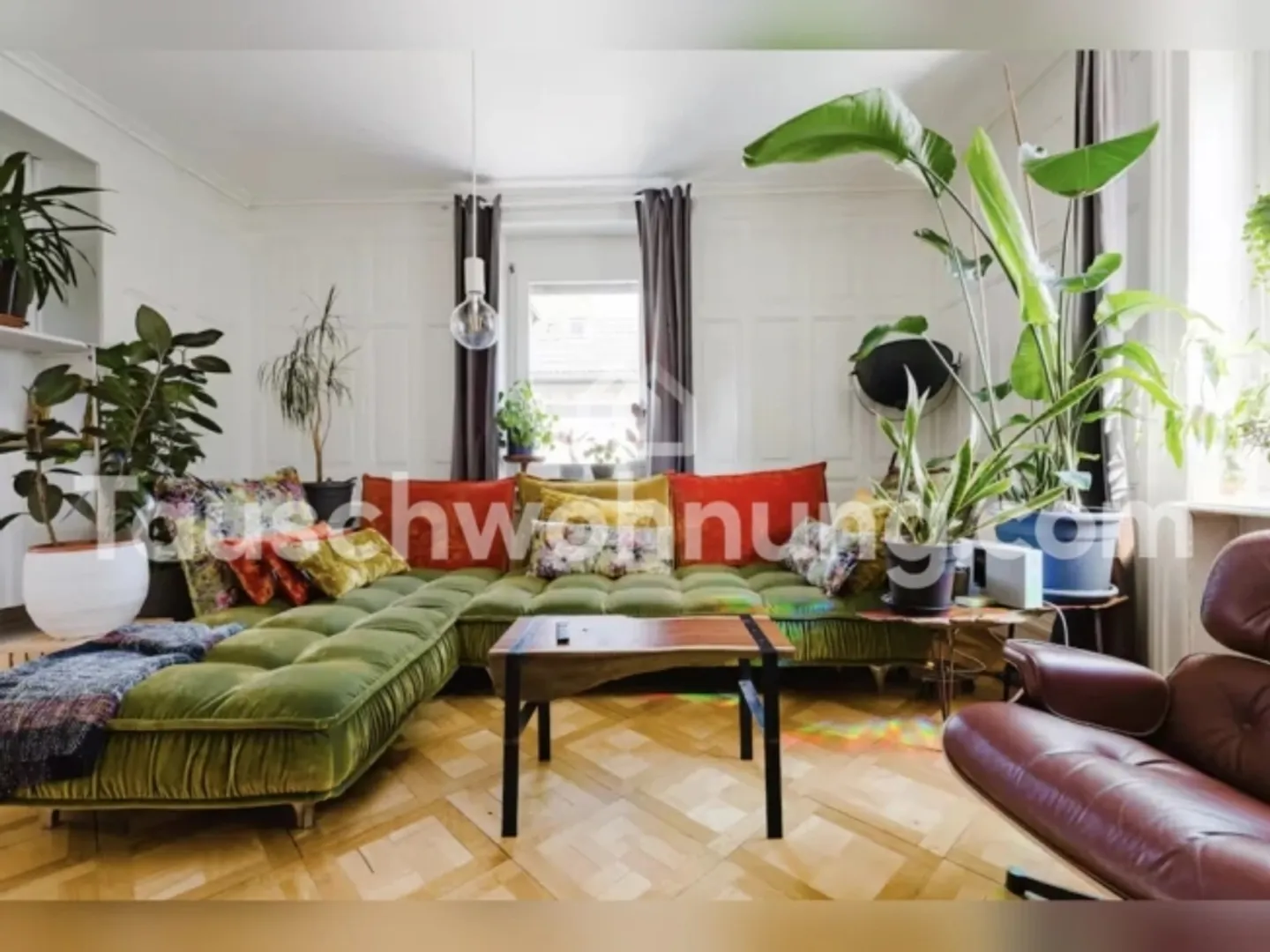 [APARTMENT EXCHANGE] Apartment exchange in the heart of Zurich (District 4) - Photo 1 of 11