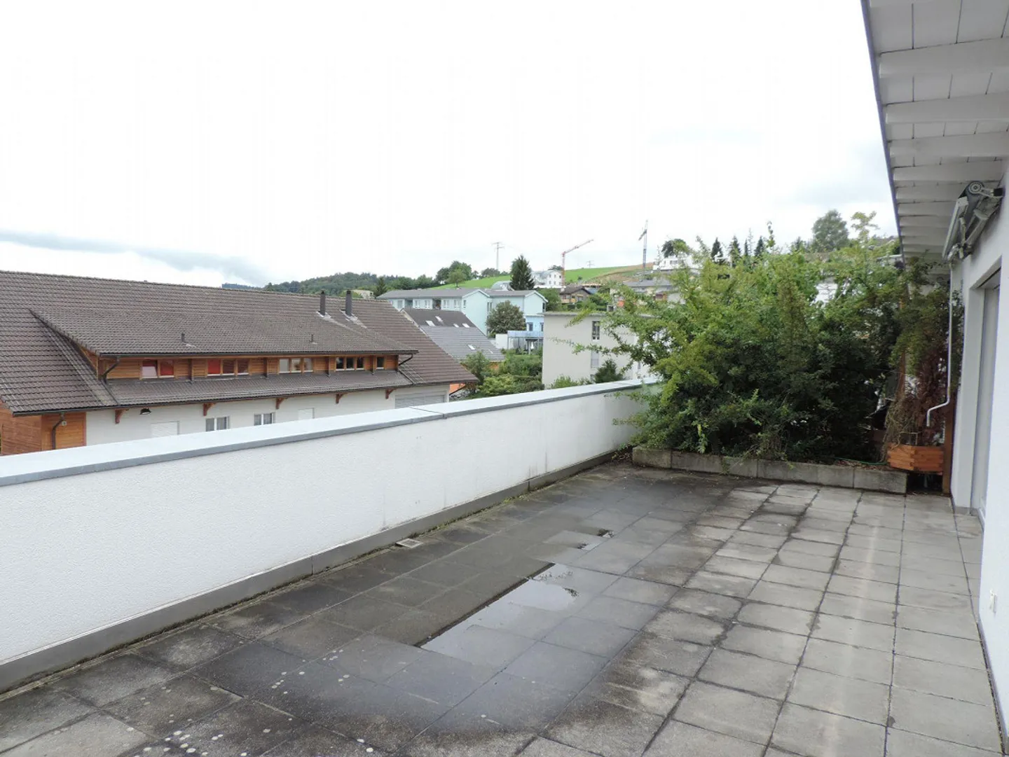 Attic seeks new tenant - Photo 11 of 13