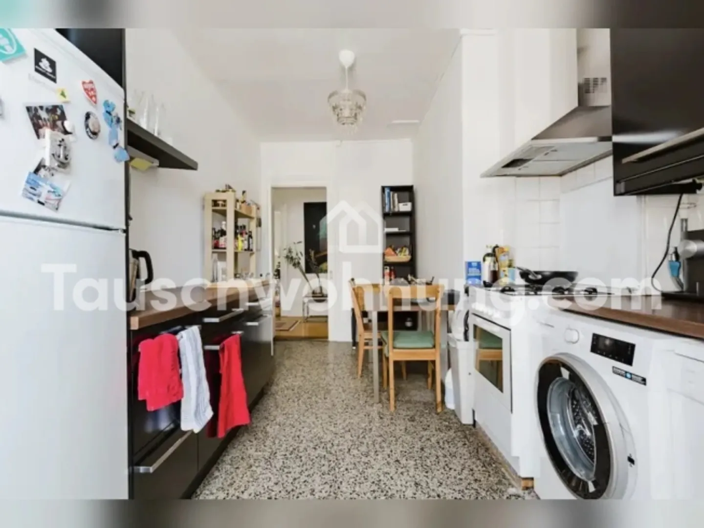 [APARTMENT EXCHANGE] Apartment exchange in the heart of Zurich (District 4) - Photo 5 of 11